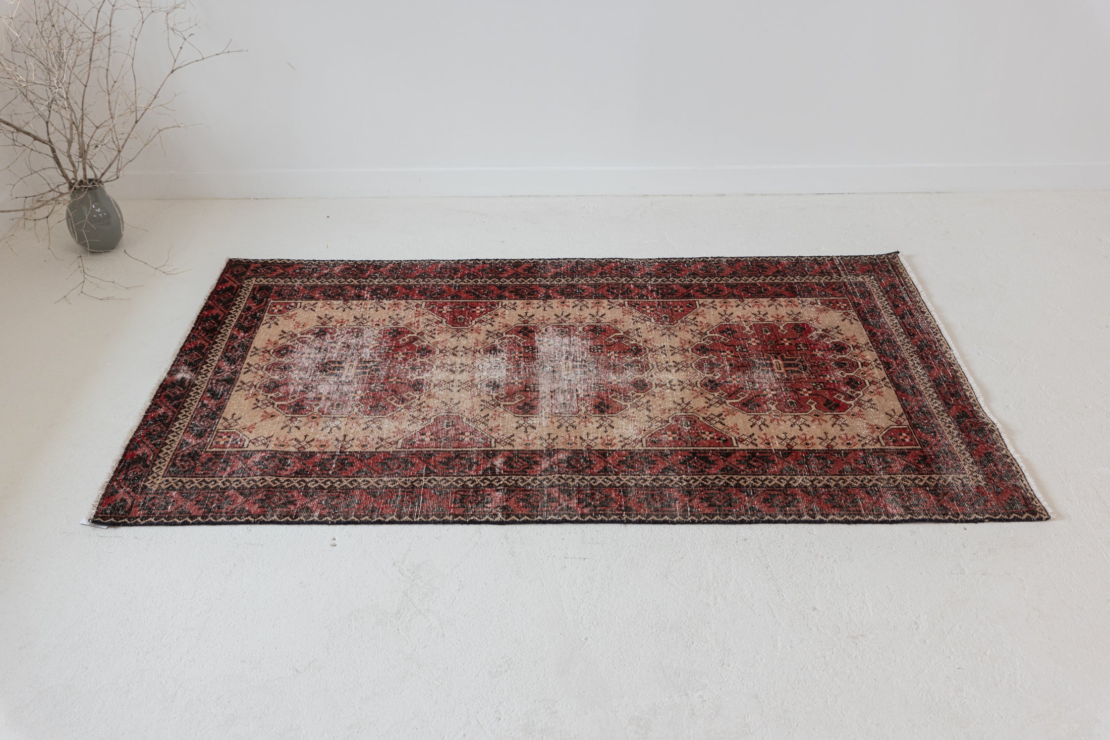 3'9 x 6'7 | Distressed Hamedan | N-917