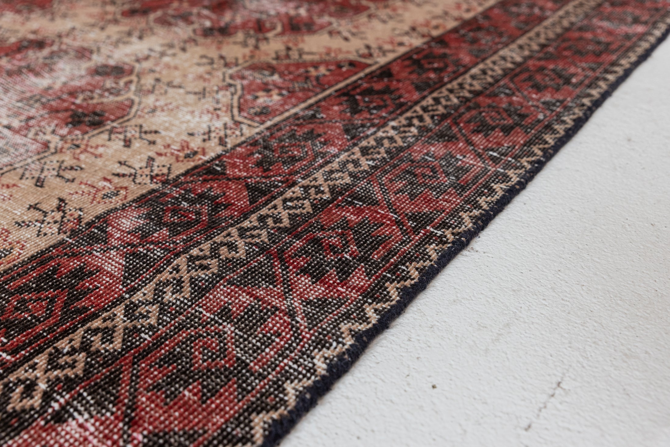 3'9 x 6'7 | Distressed Hamedan | N-917