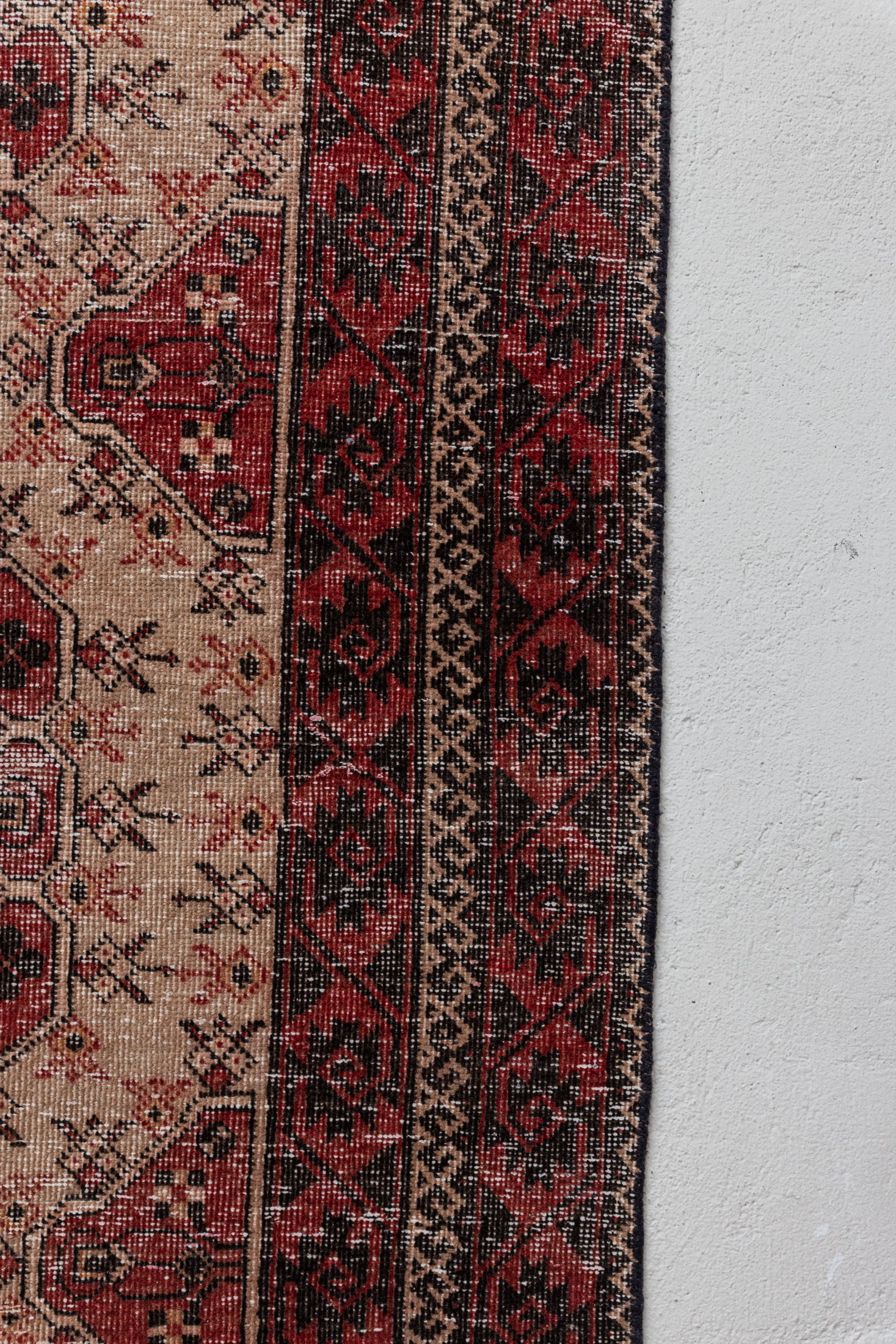 3'9 x 6'7 | Distressed Hamedan | N-917