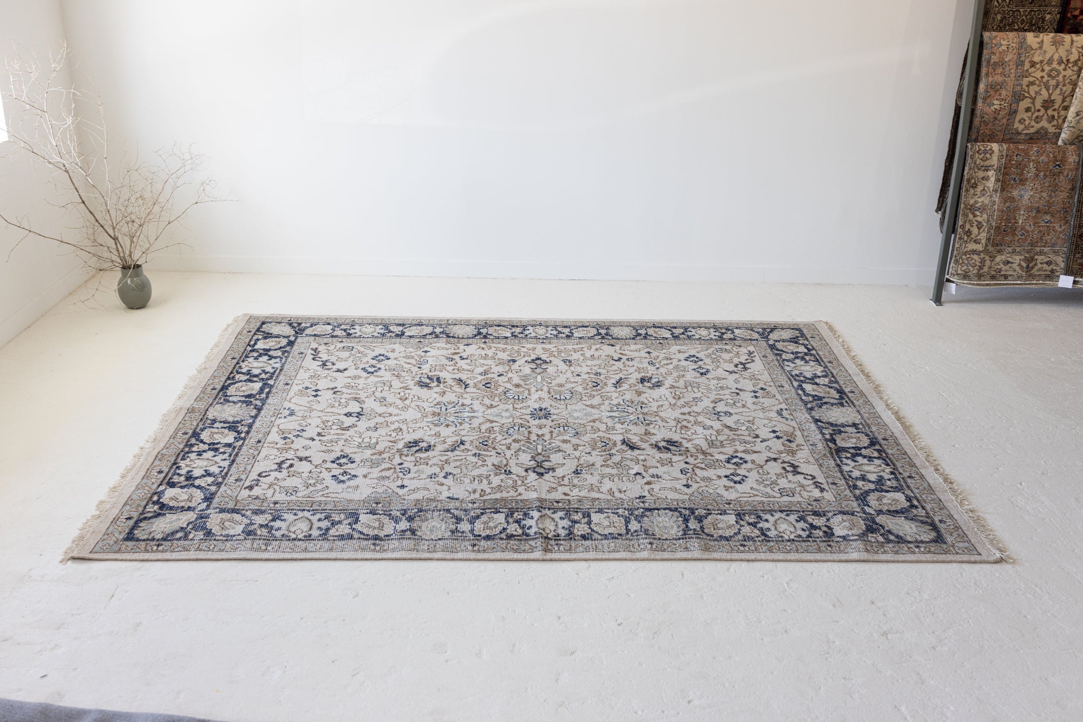 8'5 x 11'6 | Claudia | Also Available in Custom Sizes