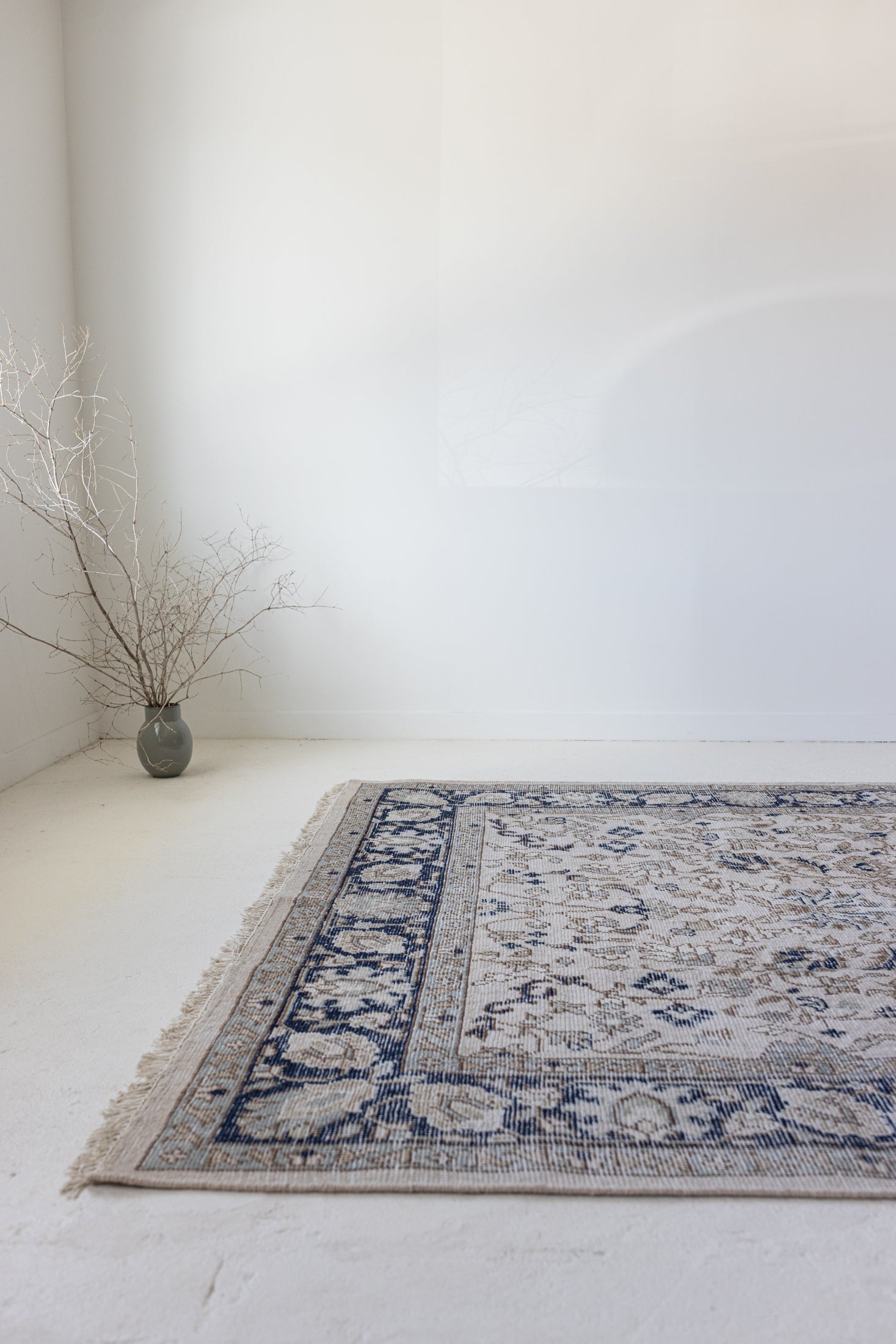 8'5 x 11'6 | Claudia | Also Available in Custom Sizes