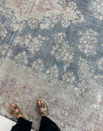 9'8 x 12'5 | Extra Large Distressed Vintage Rug | L-3179