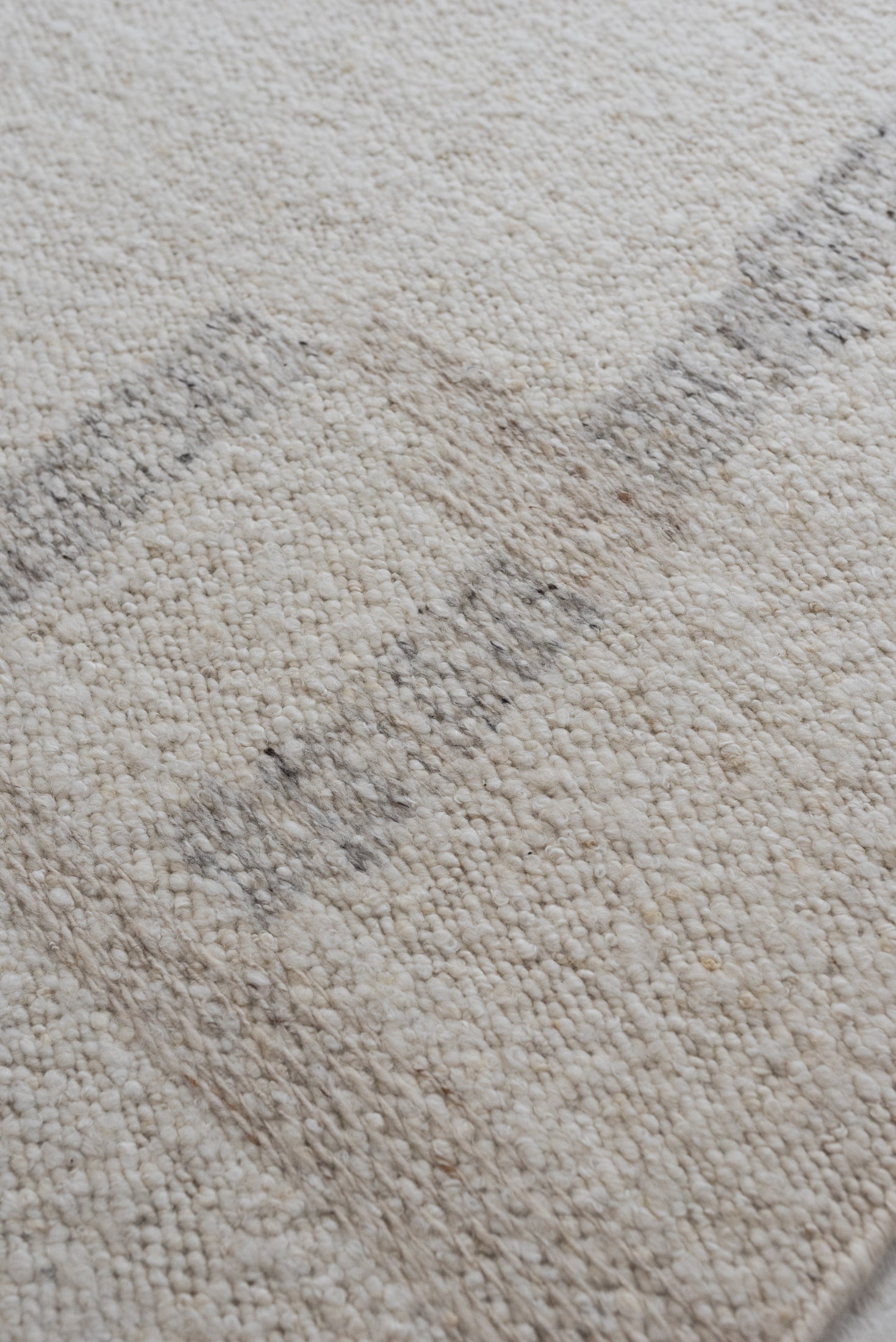 8'9 x 11'6 | Modern Neutral Rug | L-2870 | Also Available in Custom Sizes