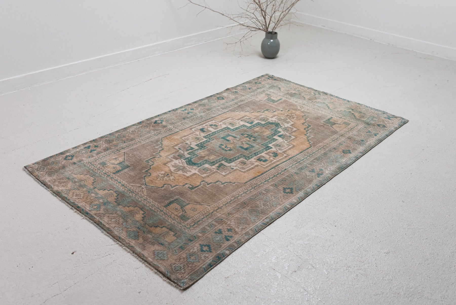 3'8 x 6'3 | Vintage Anatolian | W-2551