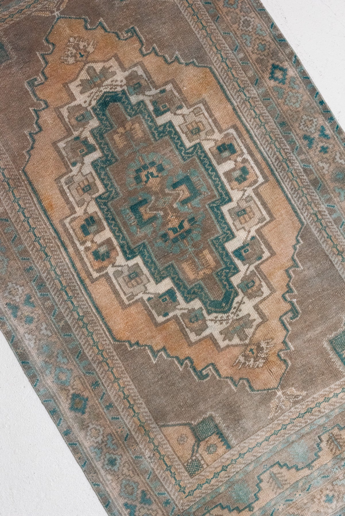 3'8 x 6'3 | Vintage Anatolian | W-2551