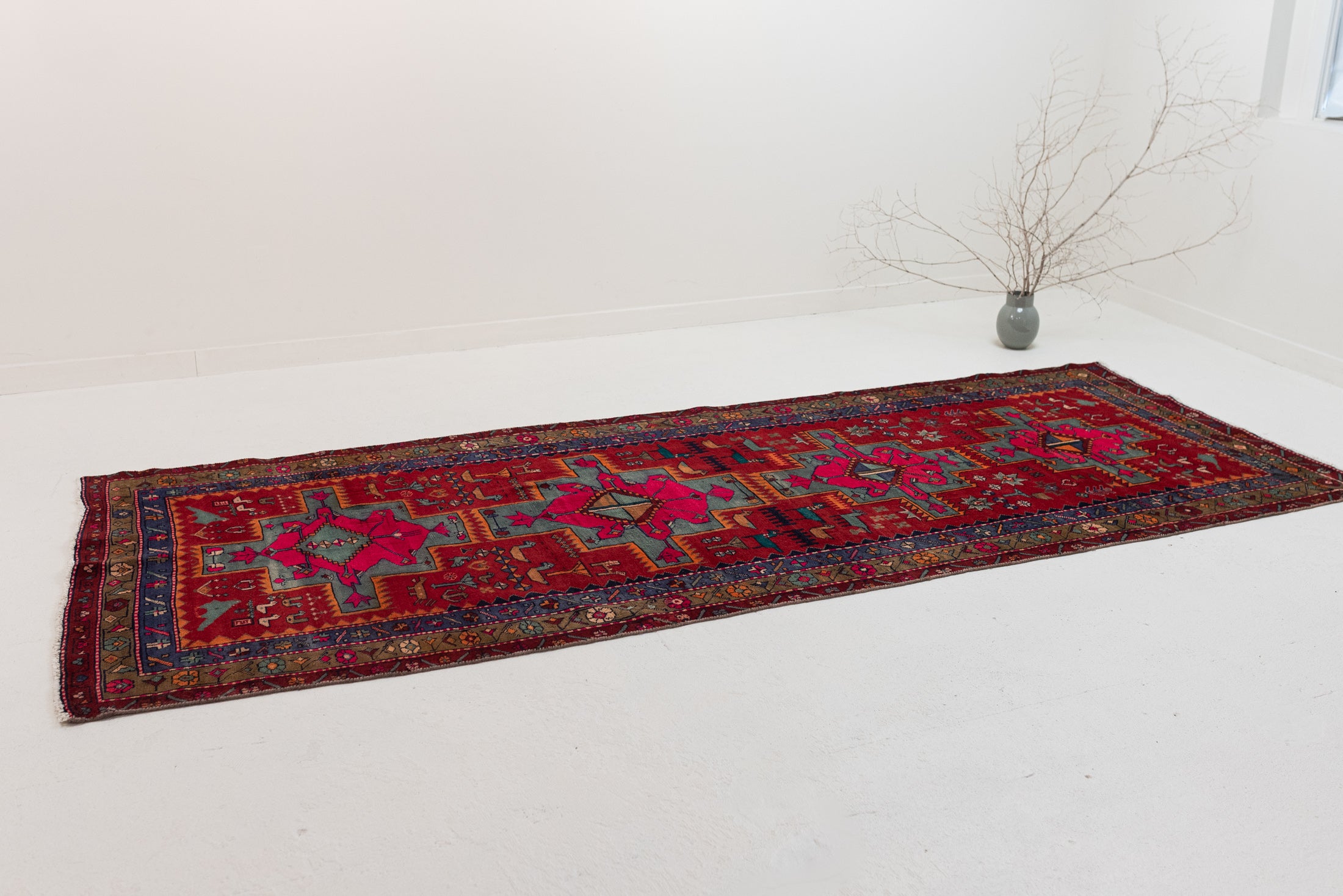 4'4 x 11'3 | Wide Colorful Vintage Runner | R-3016