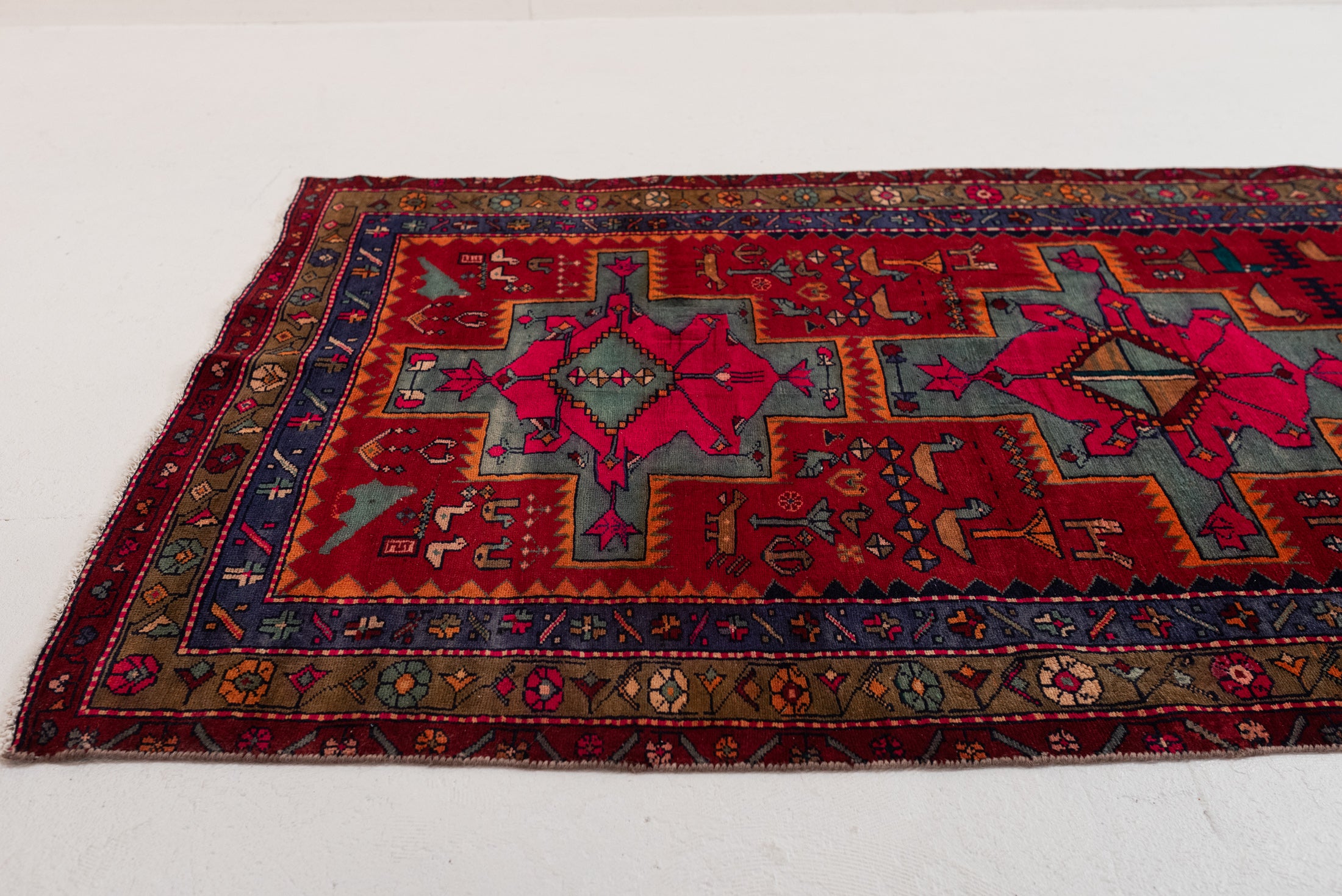 4'4 x 11'3 | Wide Colorful Vintage Runner | R-3016