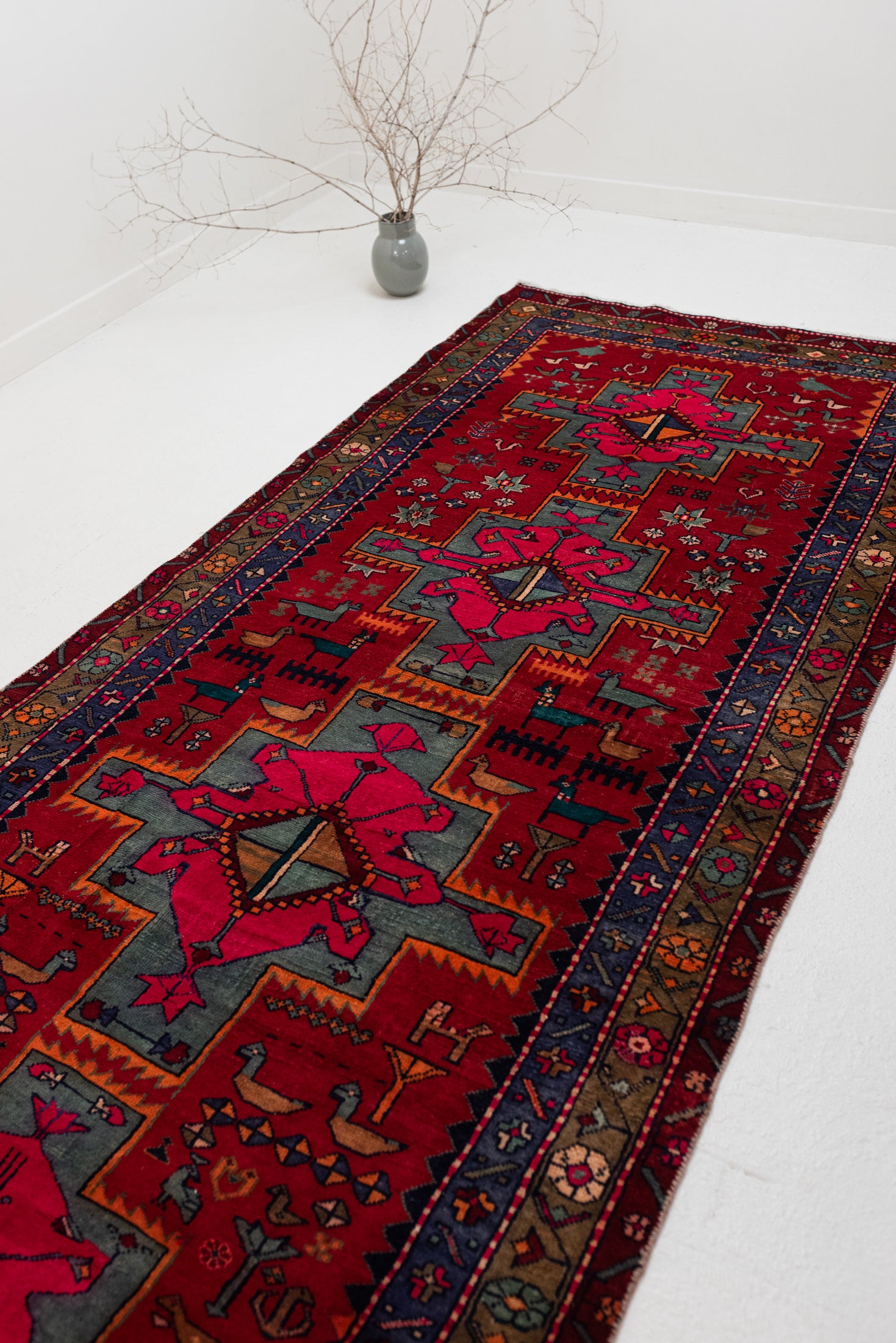 4'4 x 11'3 | Wide Colorful Vintage Runner | R-3016