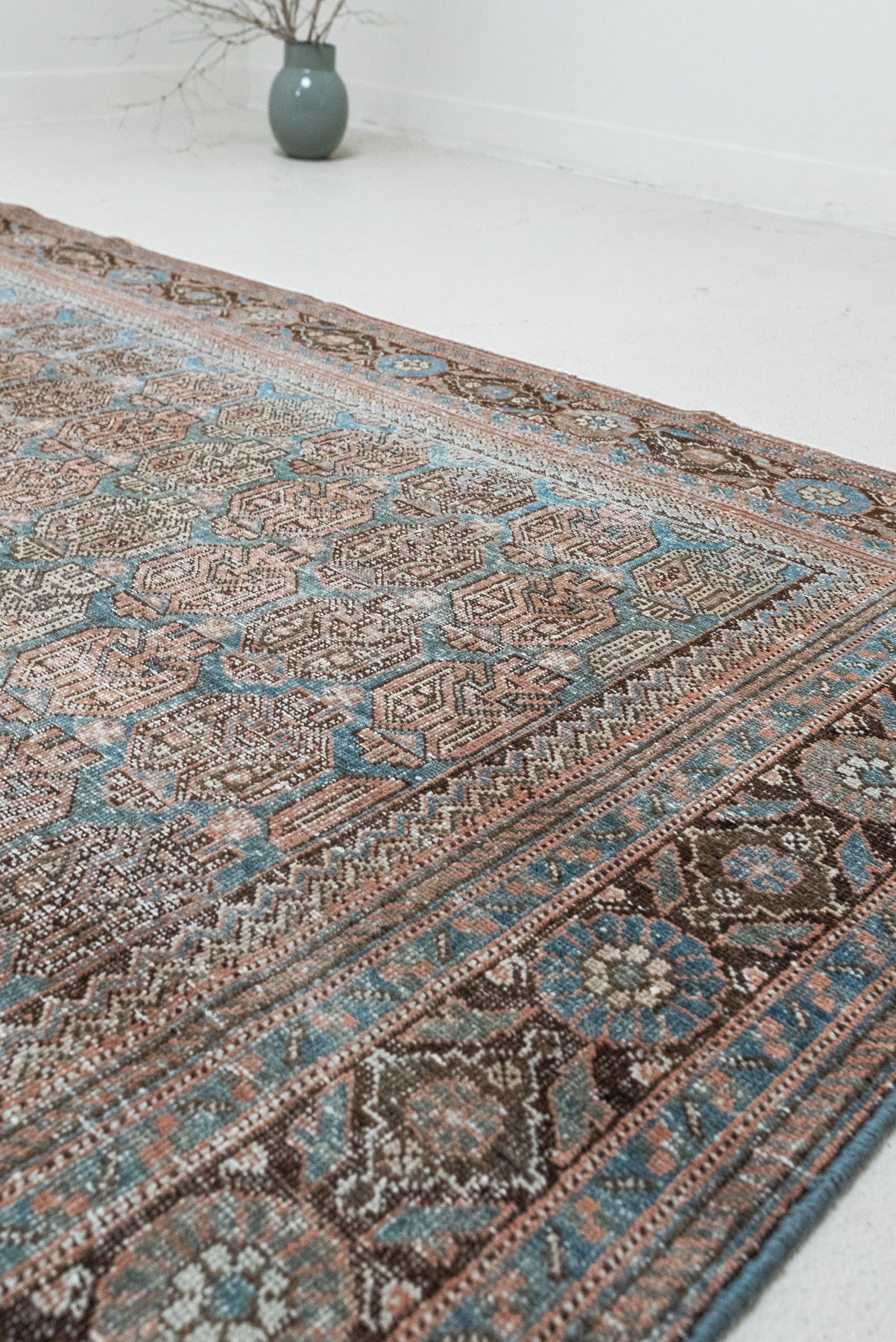 7'9 x 9'5 | Vintage Distressed Blue Mahal | CE-V-2520
