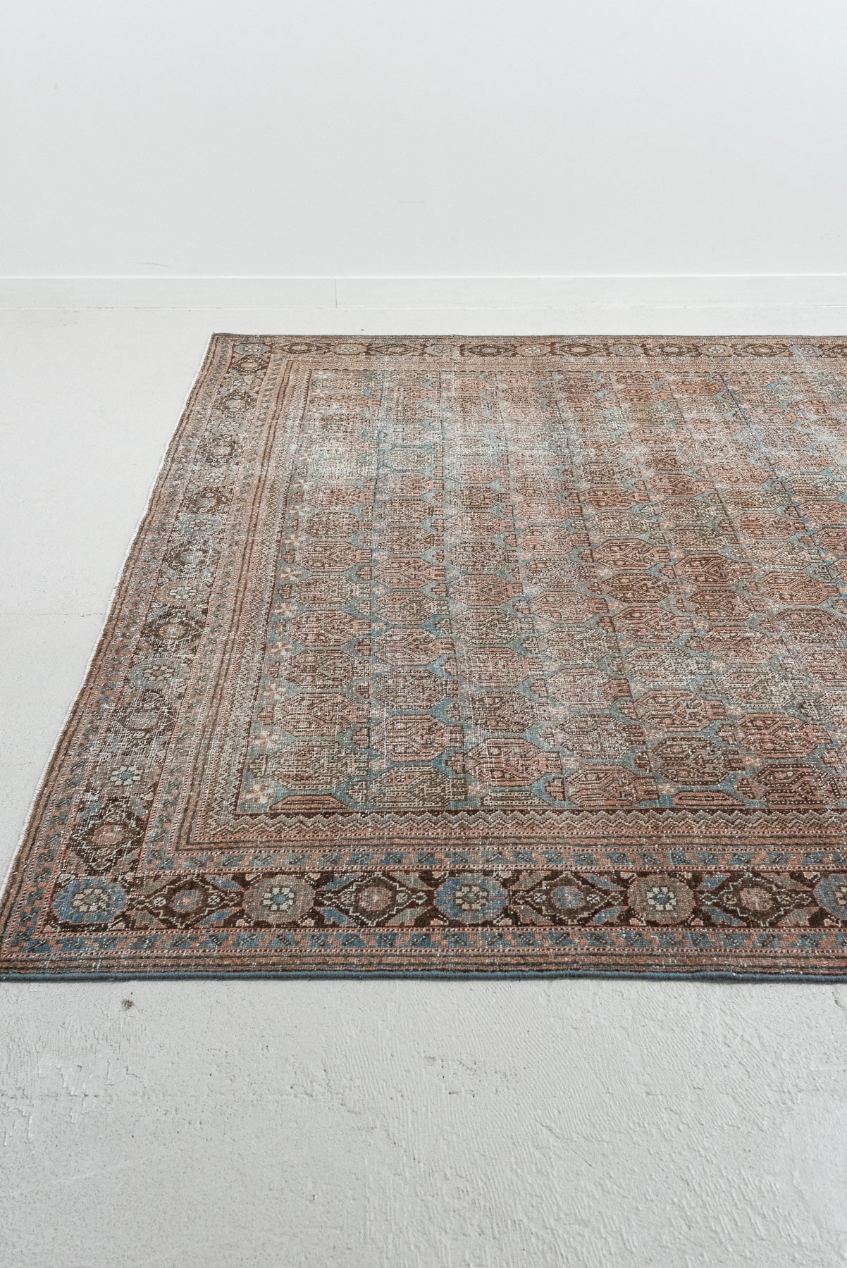 7'9 x 9'5 | Vintage Distressed Blue Mahal | CE-V-2520
