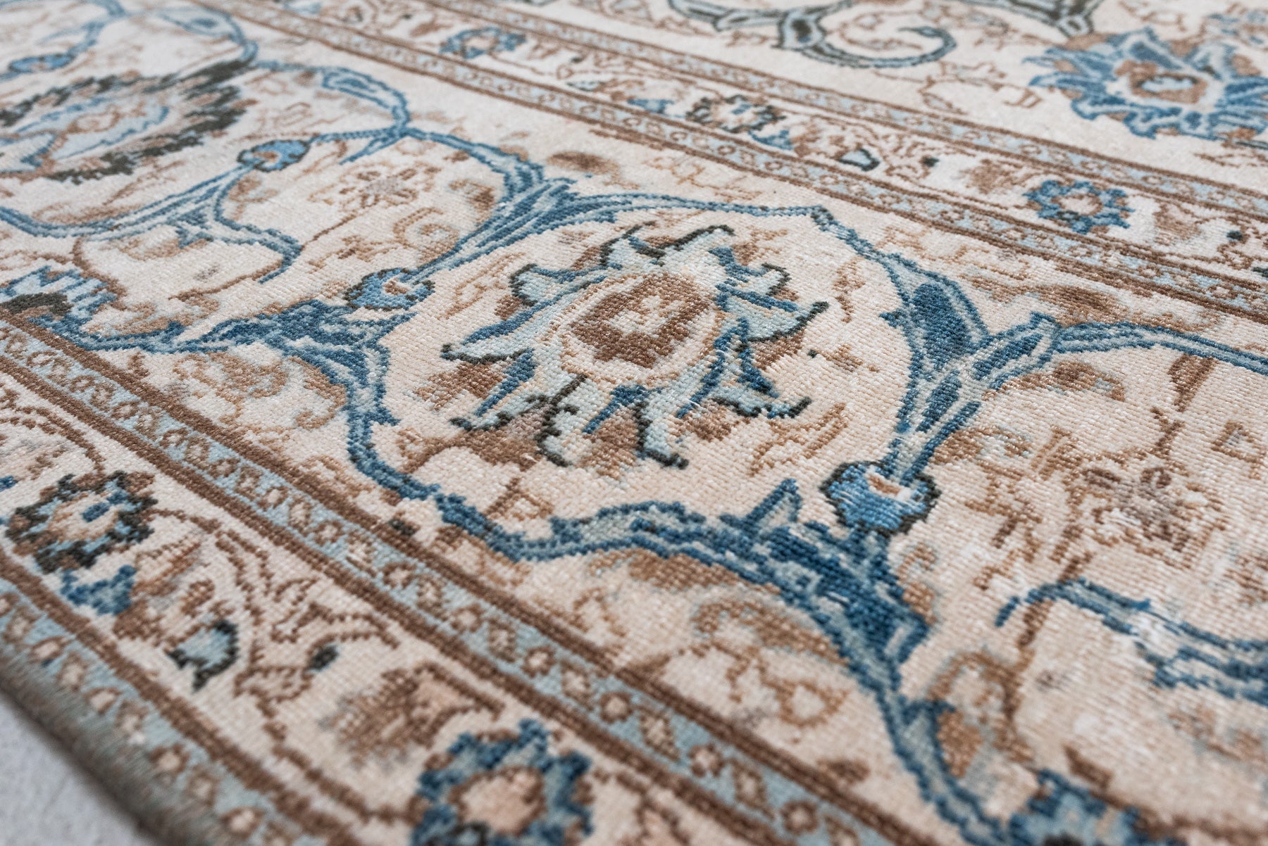 8'7 x 12'4 | Extra Large Ivory Meshed | CA-L-2626