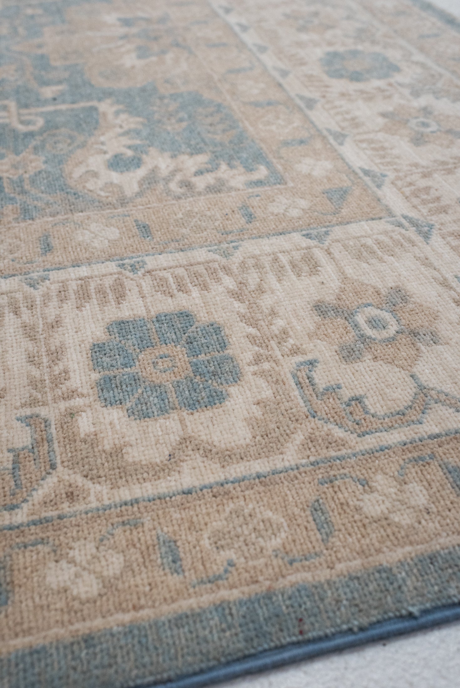 8'0 x 9'10 | New Light Blue Large Rug | D-3180