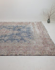 9'8 x 12'5 | Extra Large Distressed Vintage Rug | L-3179