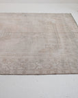5'11 x 10'7 | Large Light Vintage Rug | C-3157