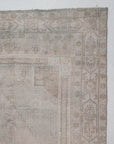 5'11 x 10'7 | Large Light Vintage Rug | C-3157