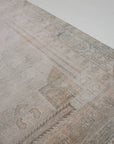 5'11 x 10'7 | Large Light Vintage Rug | C-3157