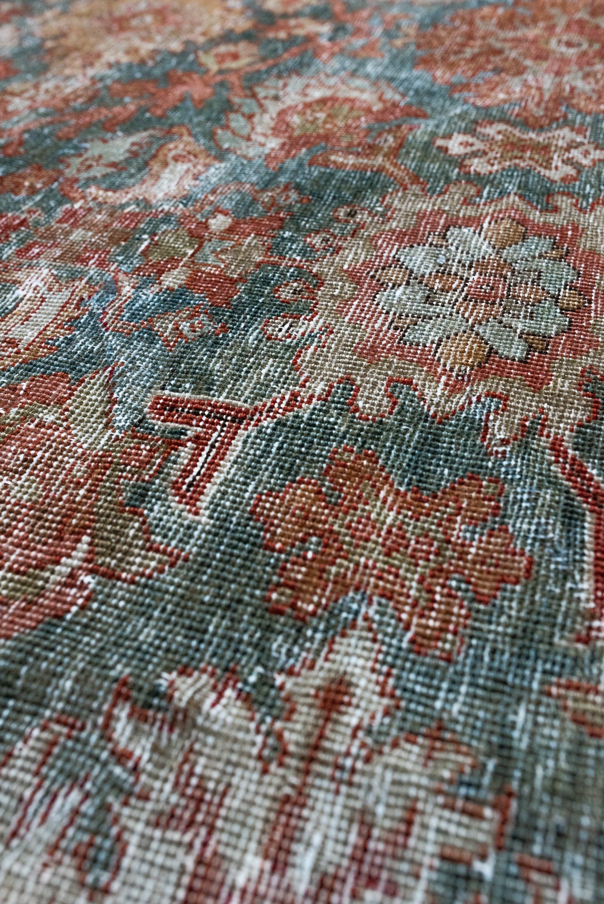 8'8 x 11'5 | Blue and Blush Mahal | M-2654