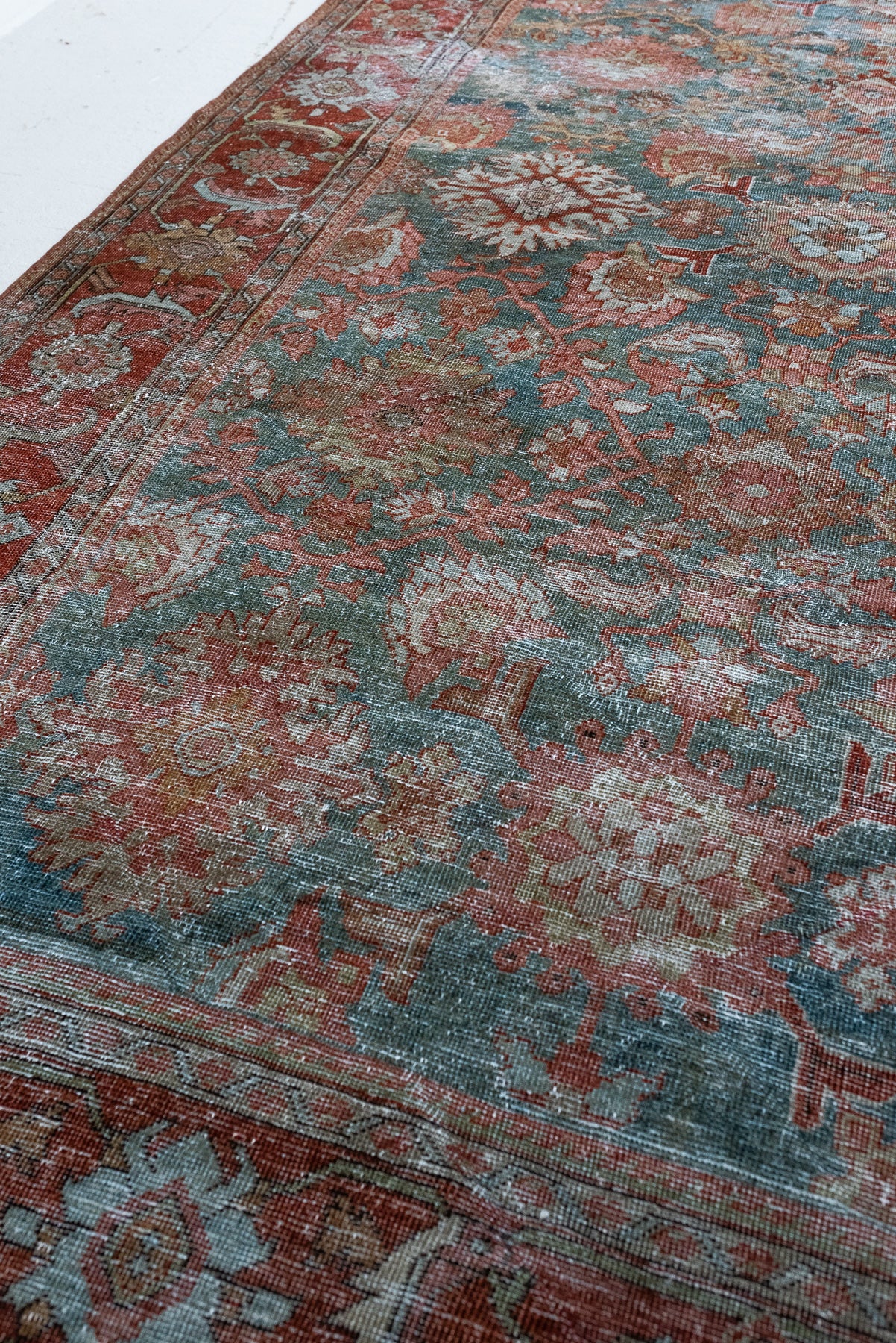 8'8 x 11'5 | Blue and Blush Mahal | M-2654