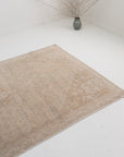 4'11 x 7'6 | Neutral Shiraz | W-2751