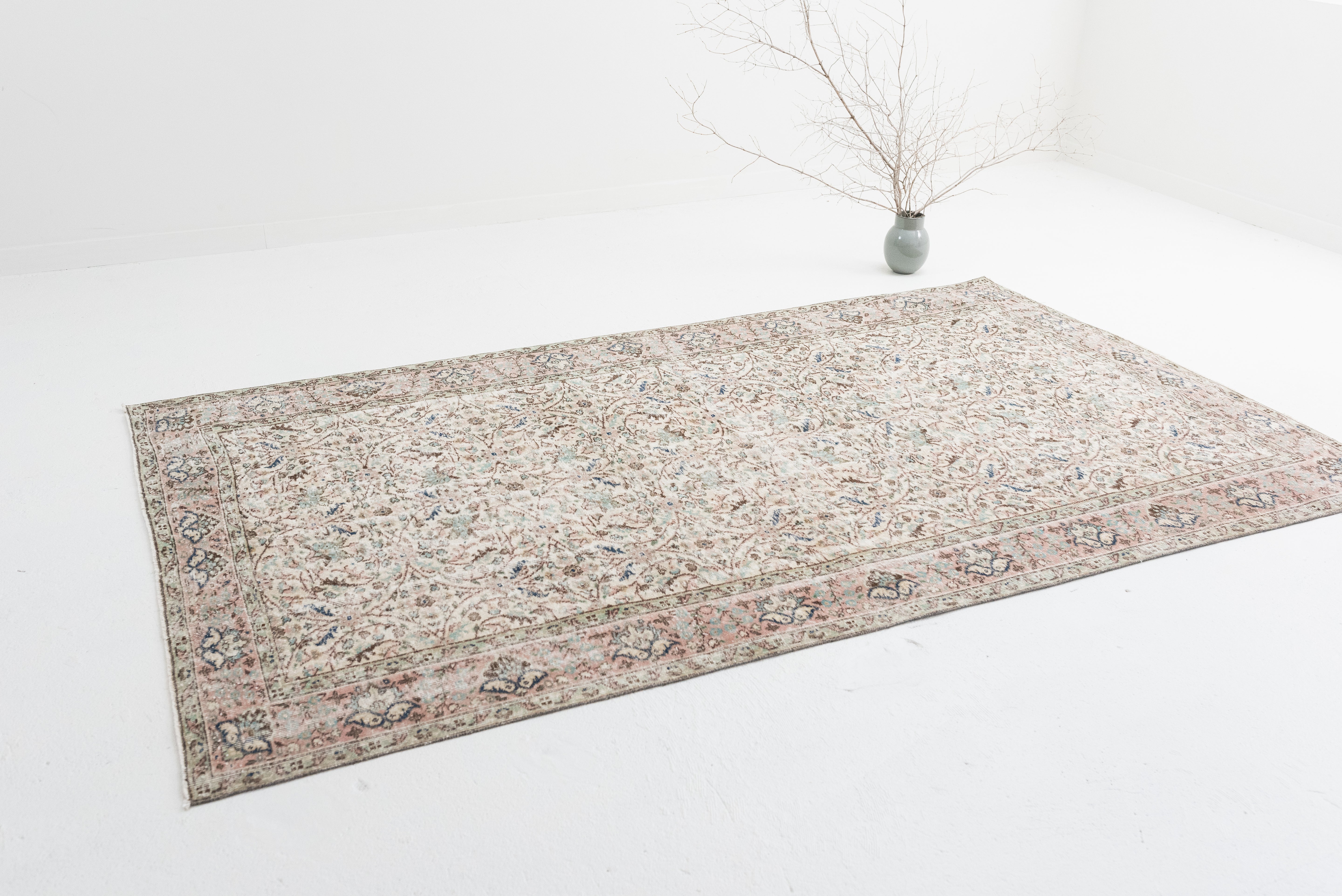 5'5 x 9'2 | Large Vintage Oushak Rug | B-2763