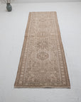 2'5 x 7'9 | Classic Vintage Neutral Runner | CE-R-3336