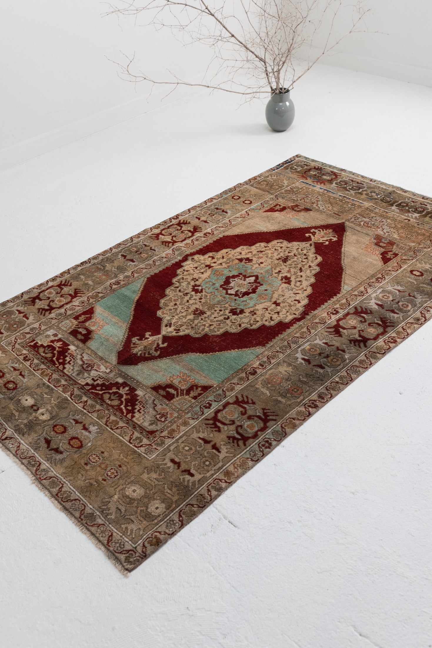 3'10 x 6'5 | Rare Antique Medallion Rug | W-2913