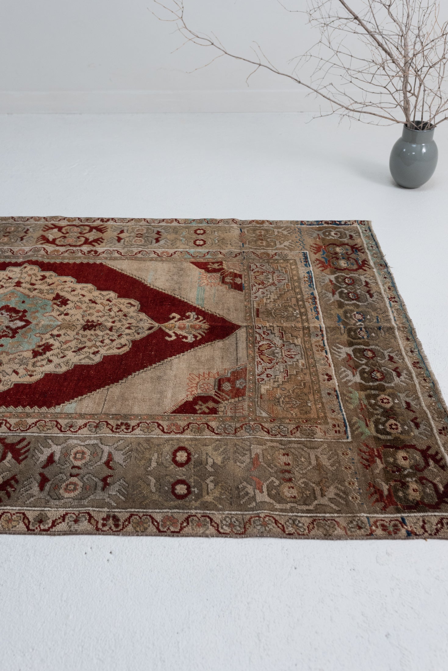 3'10 x 6'5 | Rare Antique Medallion Rug | W-2913