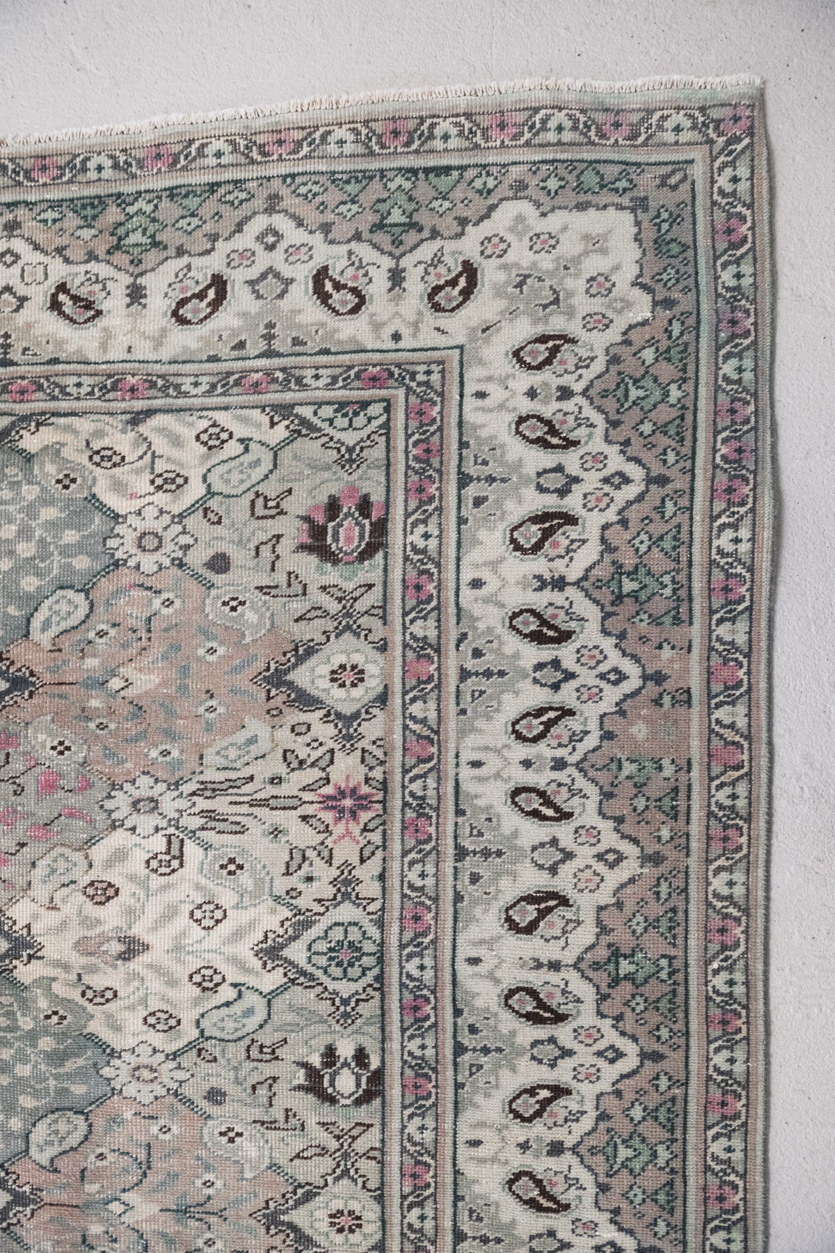 9'0 x 13'2 | Beautiful Muted Vintage Kayseri | M-2362