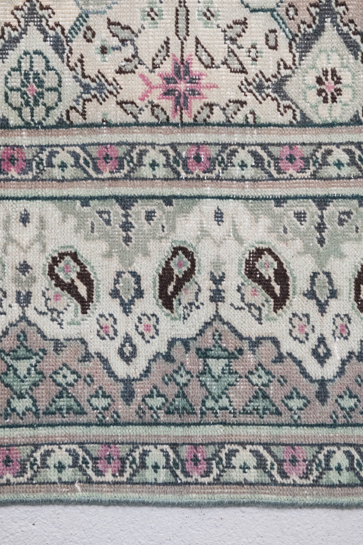9'0 x 13'2 | Beautiful Muted Vintage Kayseri | M-2362