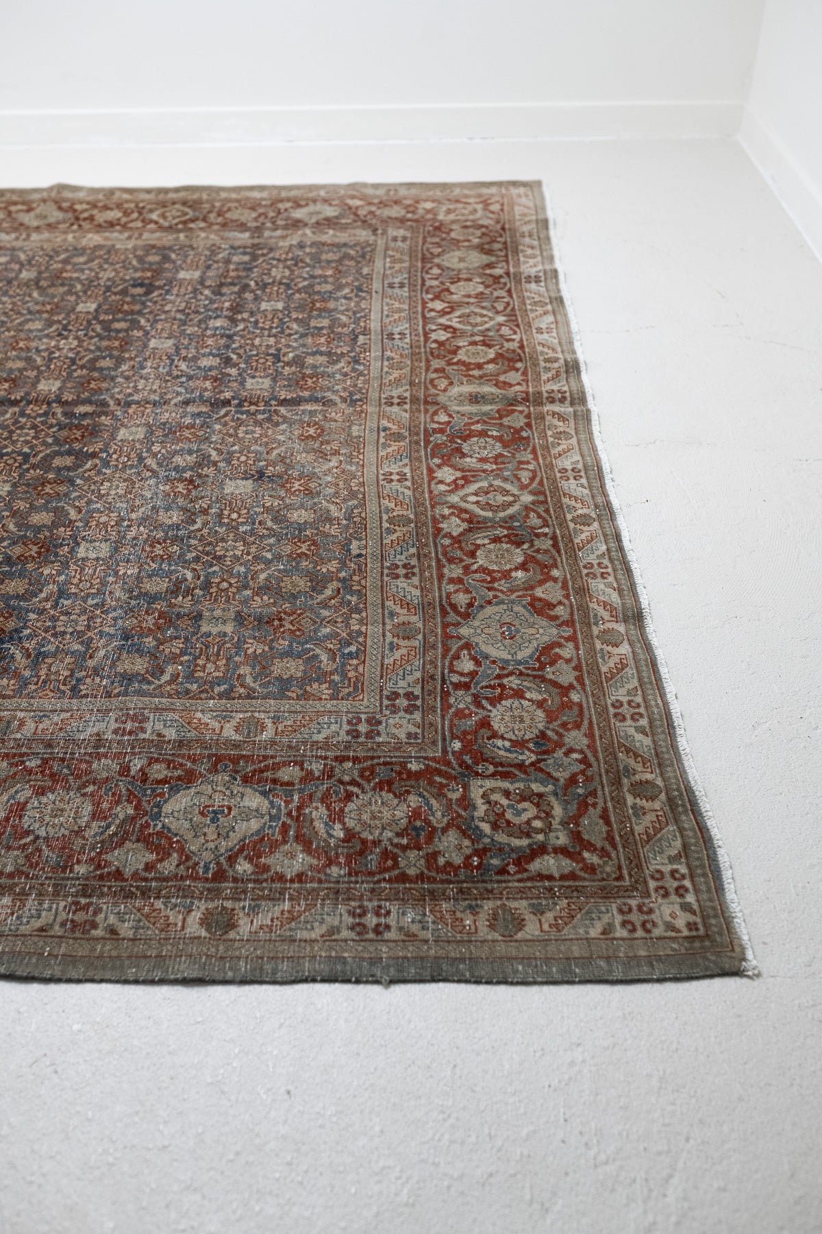 7'11 x 11'0 | Large Antique Tabriz | L-2298