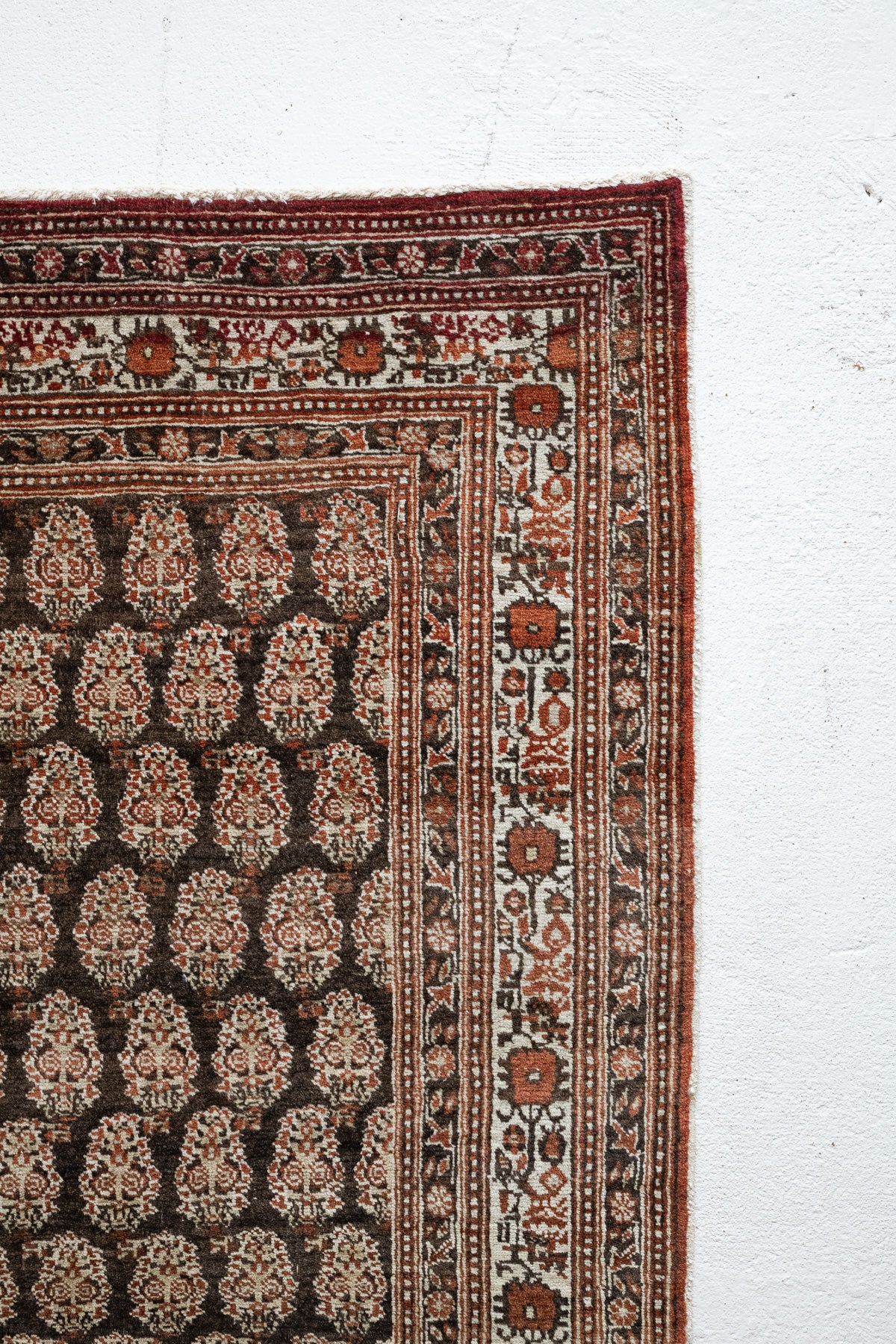 4'2 x 5'9 | Dark Brown Vintage Rug | CE-W-2323