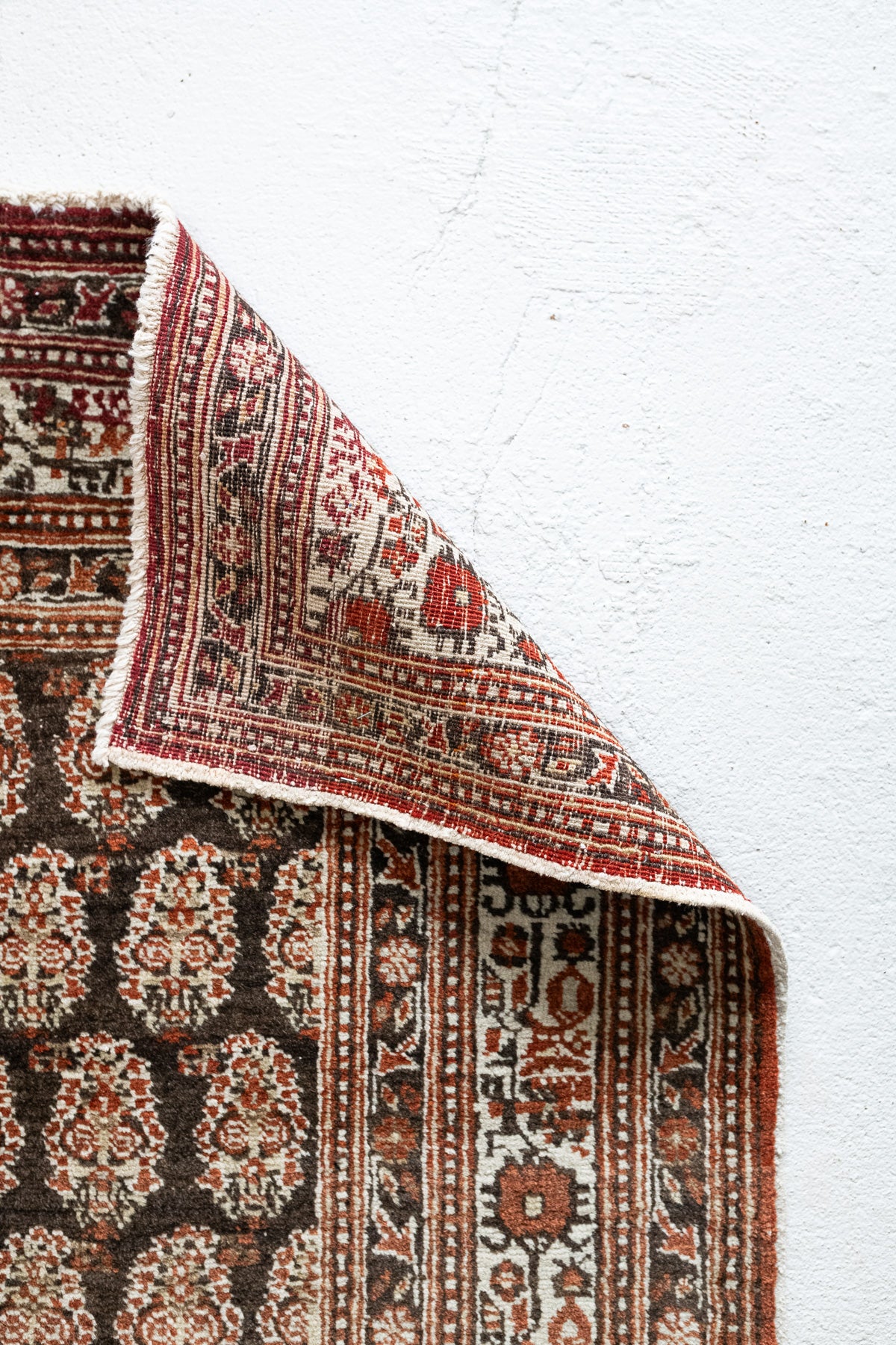 4'2 x 5'9 | Dark Brown Vintage Rug | CE-W-2323