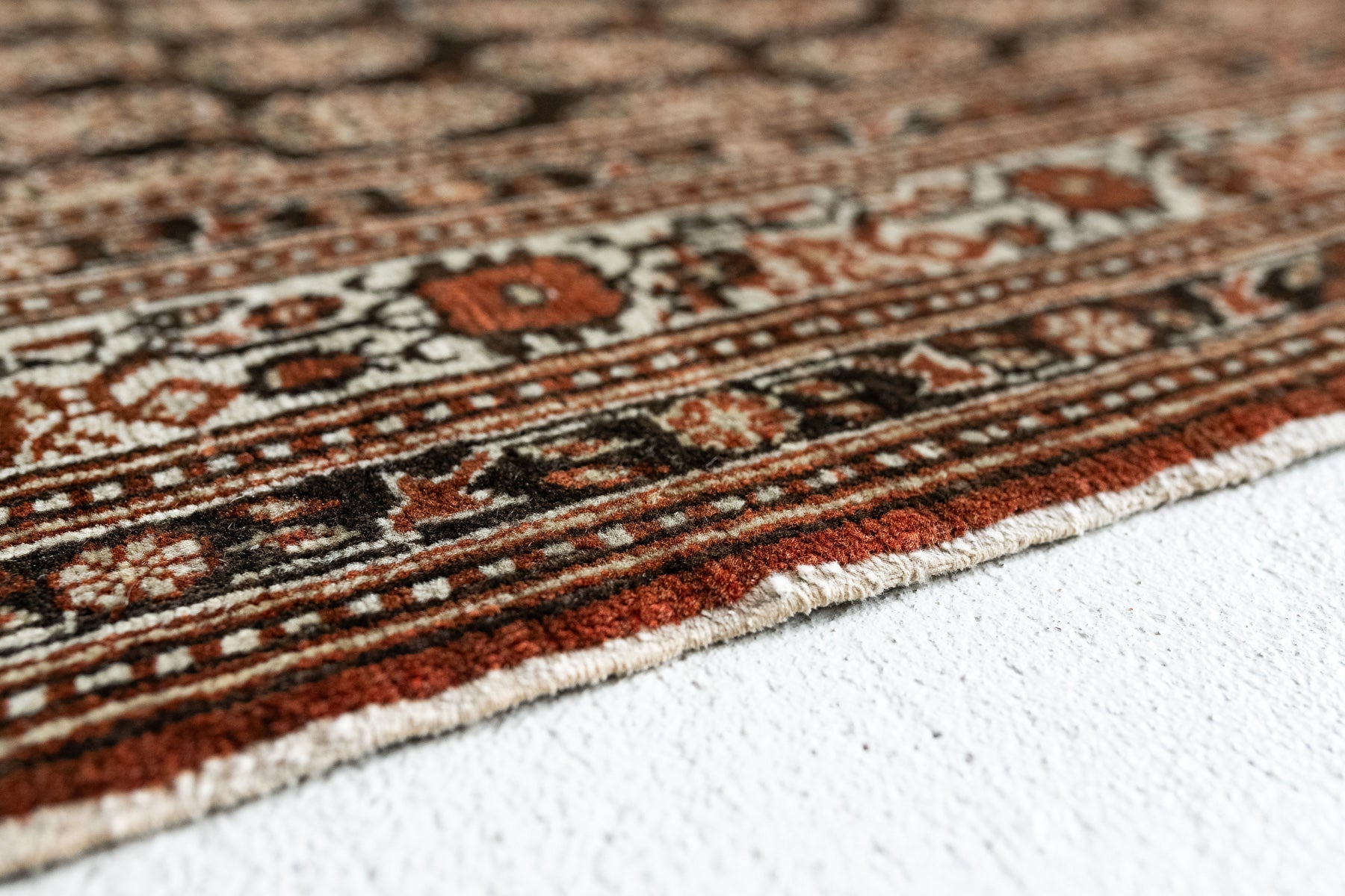 4'2 x 5'9 | Dark Brown Vintage Rug | CE-W-2323