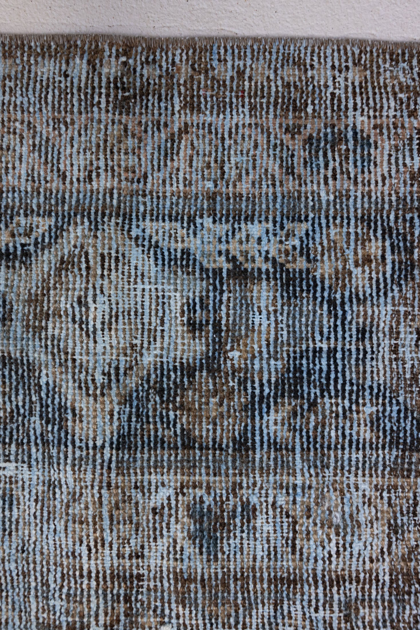 8'6 x 12'0 | Blue Distressed Antique Mahal | Designers M-481