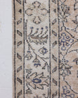 No. E-1897 | 8'11 x 5'10