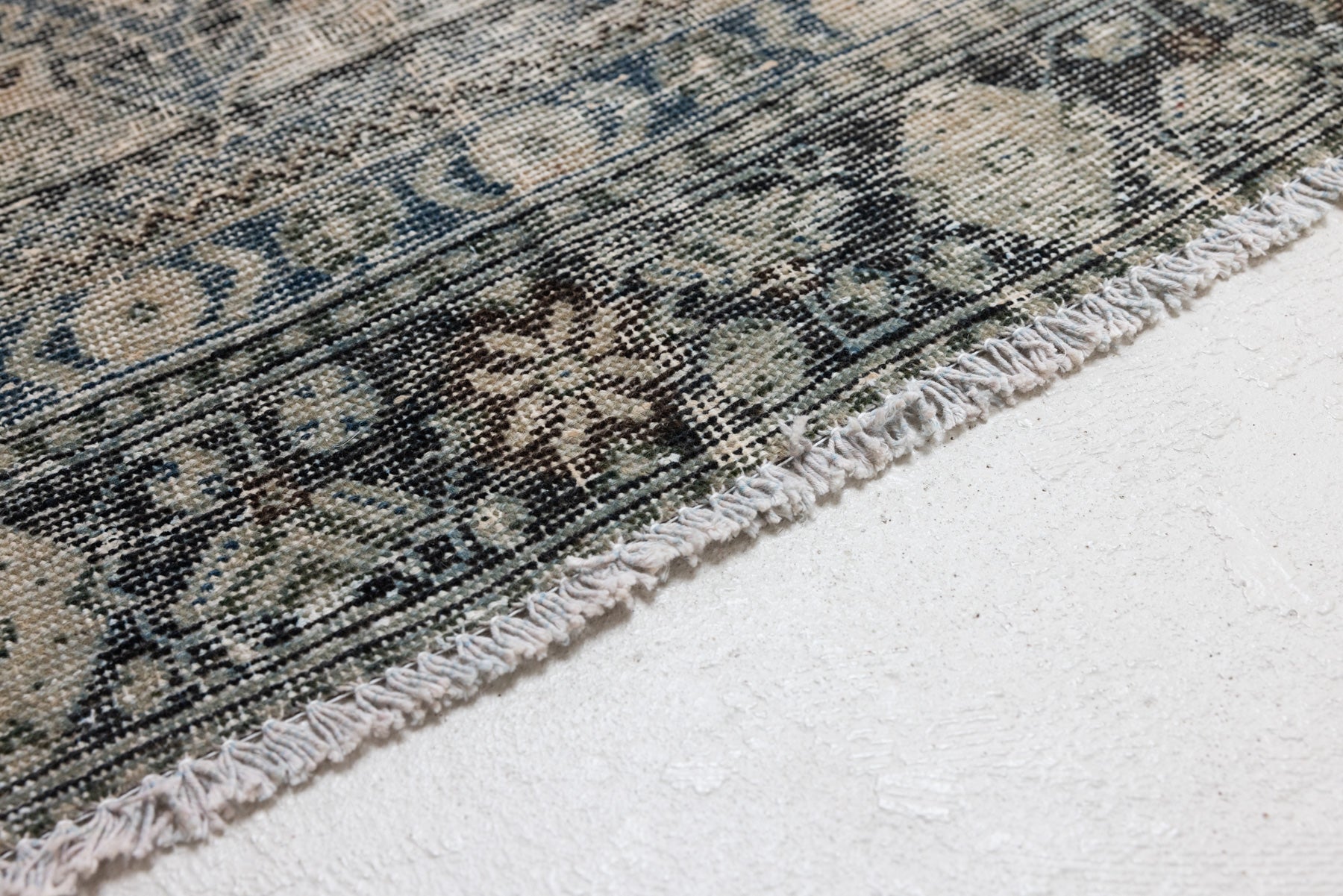 7'10 x 11'4 | Distressed Malayer | D-2170