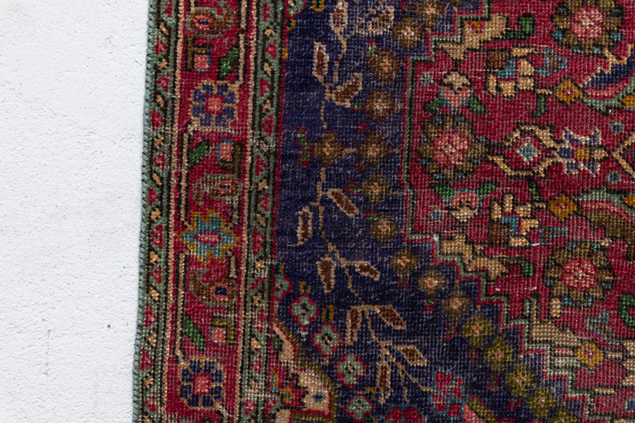No. W-891 | 4'9 x 3'4