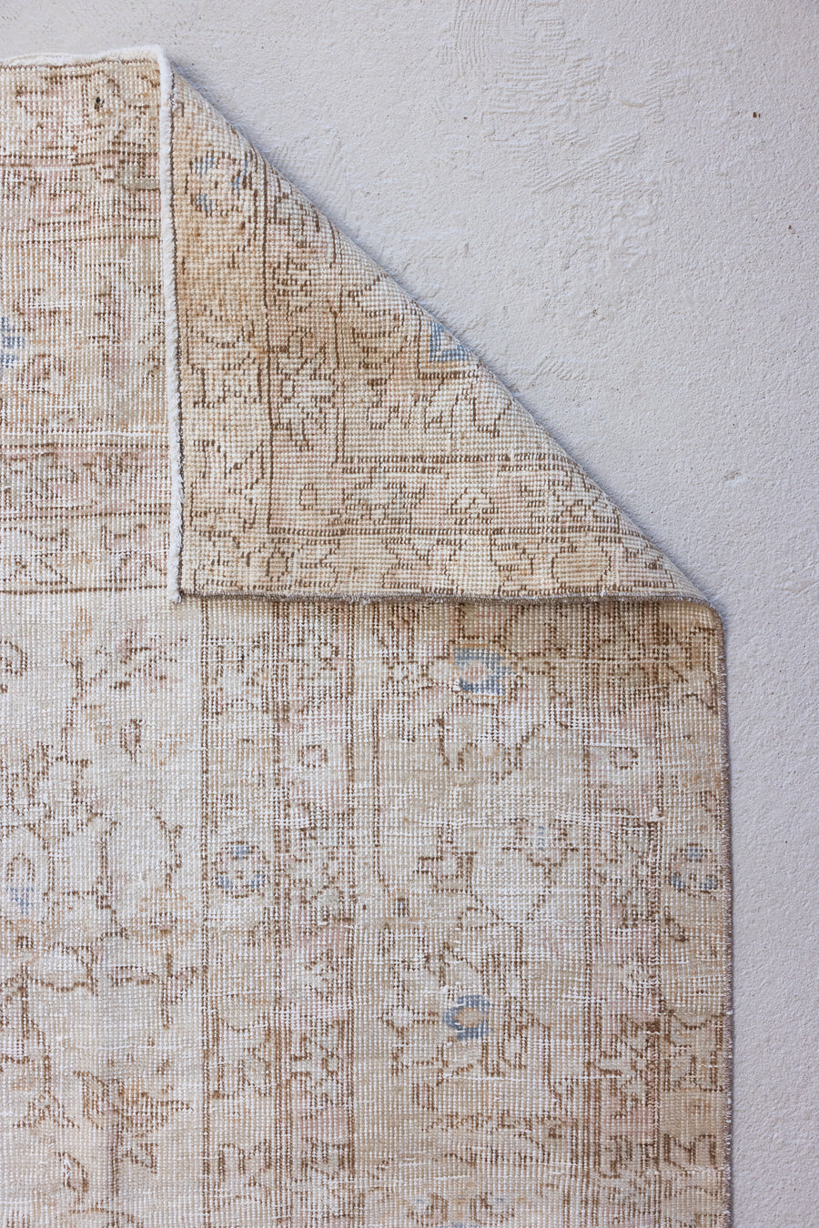 No. S-1960 | 10'1 x 6'9