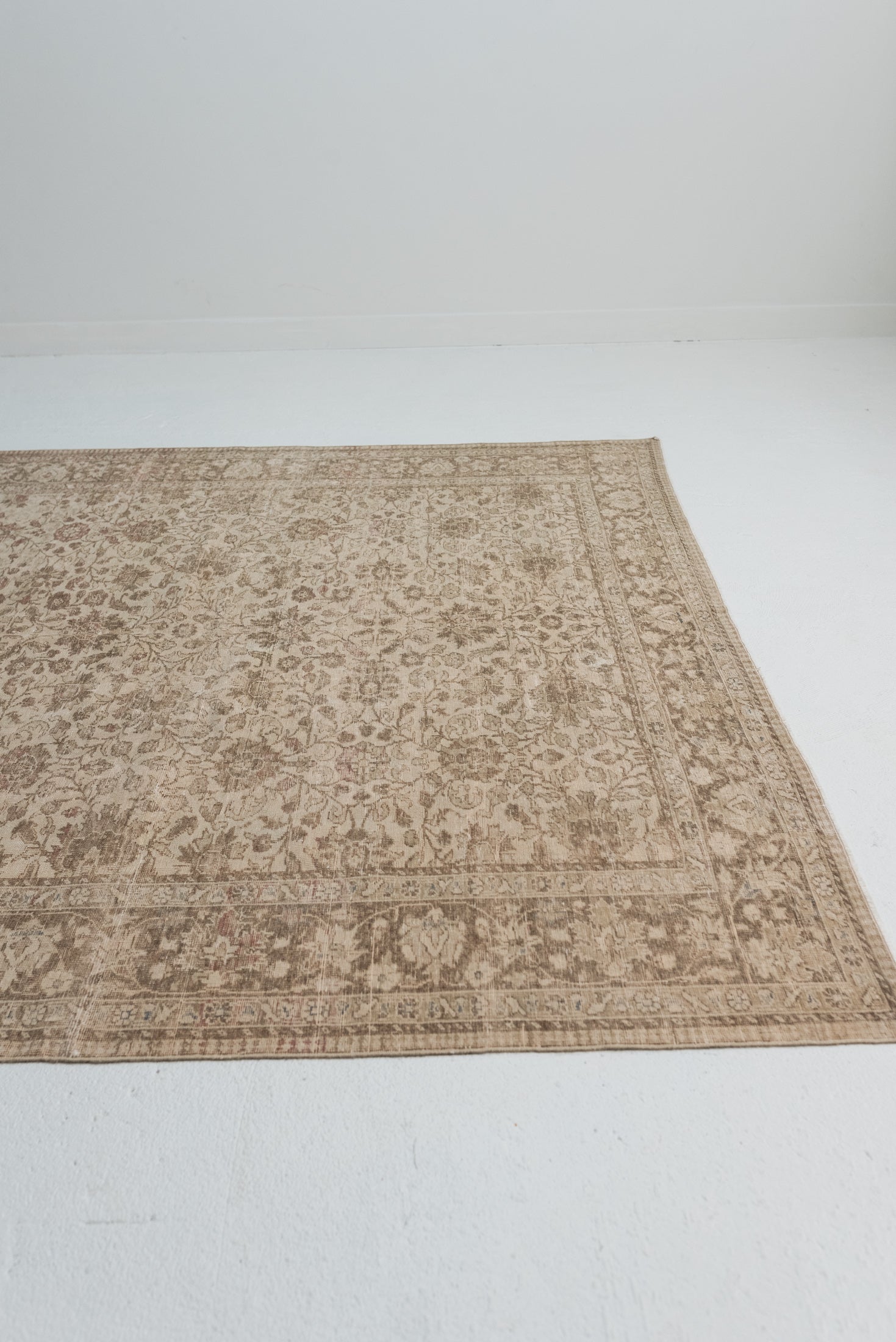 6'4 x 9'7 | Vintage Dusty Rose Rug | CE-C-2894 – Curio Rugs