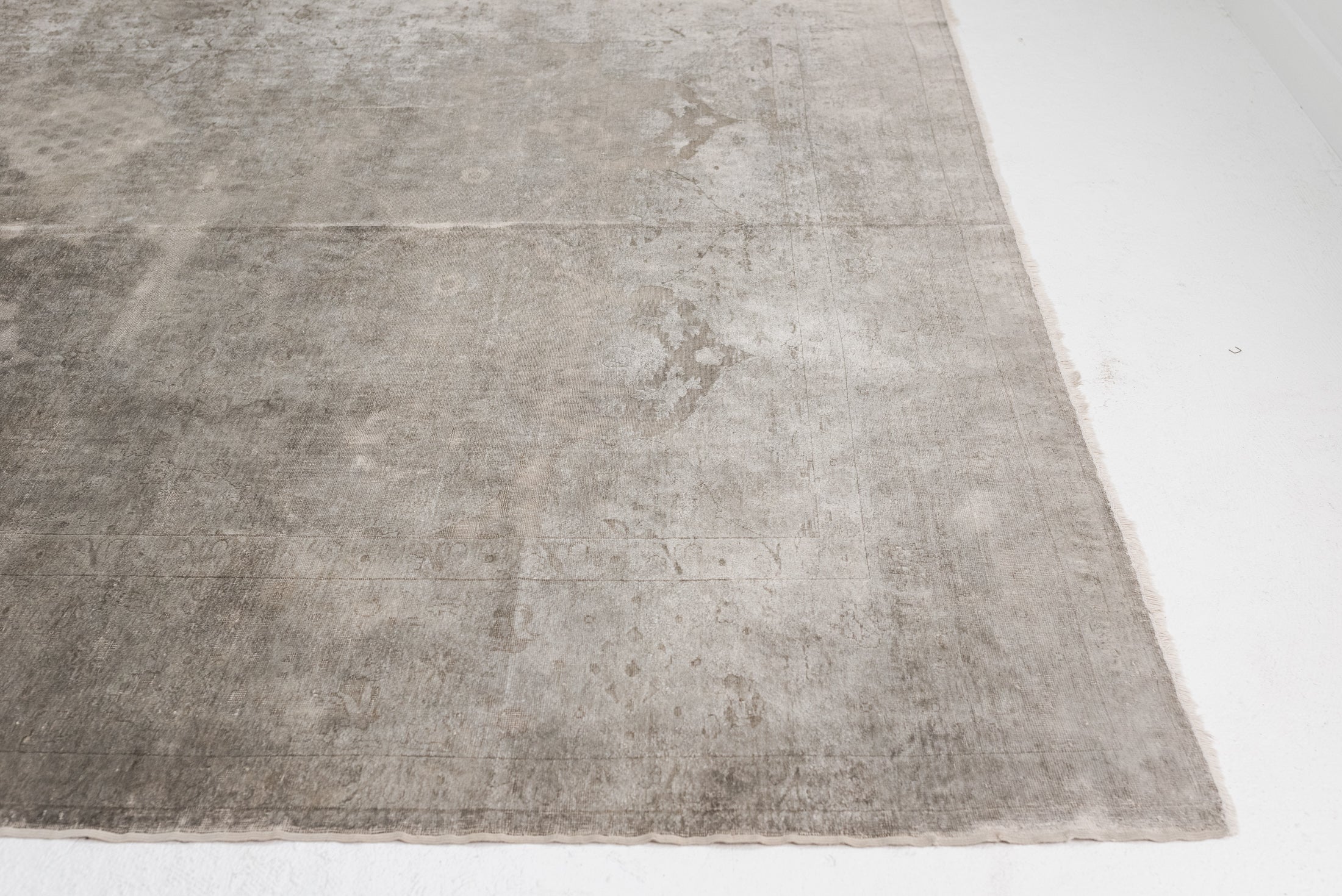 6&#39;7 x 9&#39;5 | Rare Soft Gray Antique Rug |  CE-C-2892