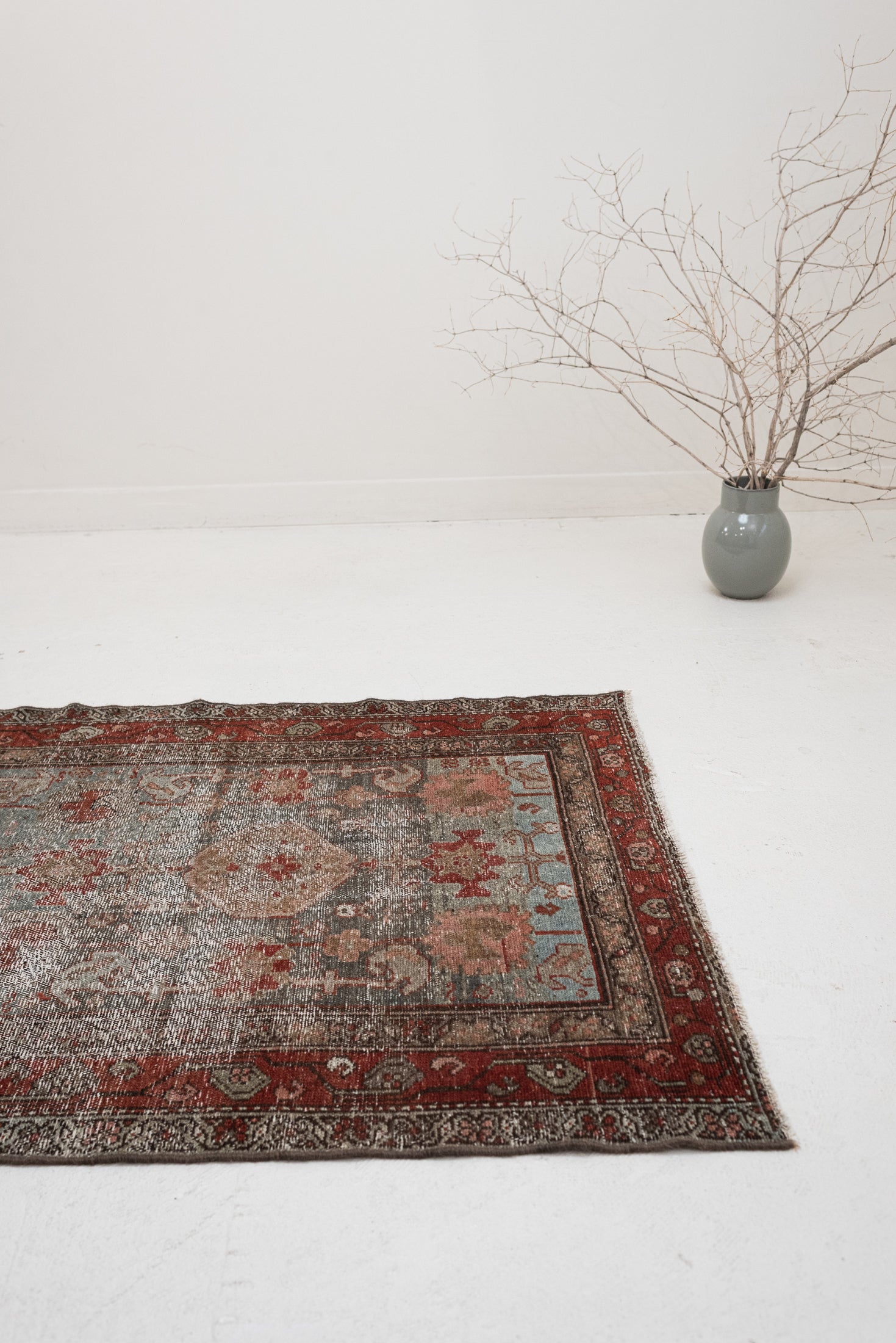 3&#39;2 x 5&#39;7 | Medium Malayer Rug | W-3721