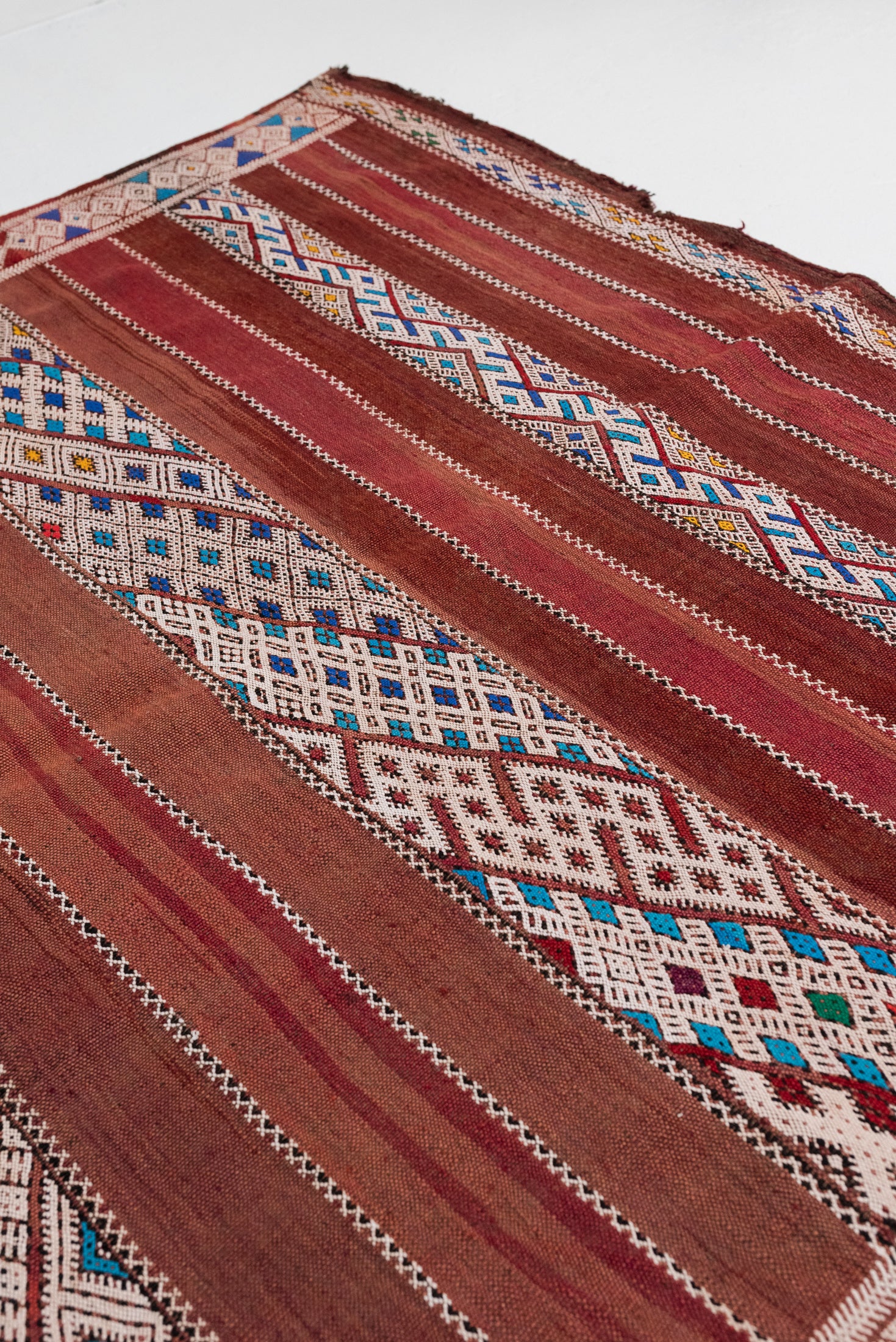 5&#39;2 x 9&#39;3 | Beautiful Kilim Rug | CE-B-2887