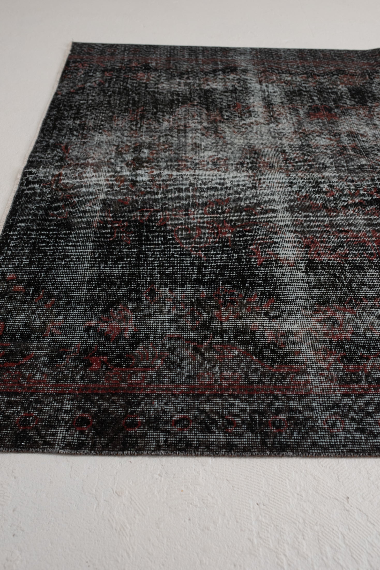 5&#39;4 x 7&#39;4 | Medium Overdyed Vintage Rug | CE-A-2883