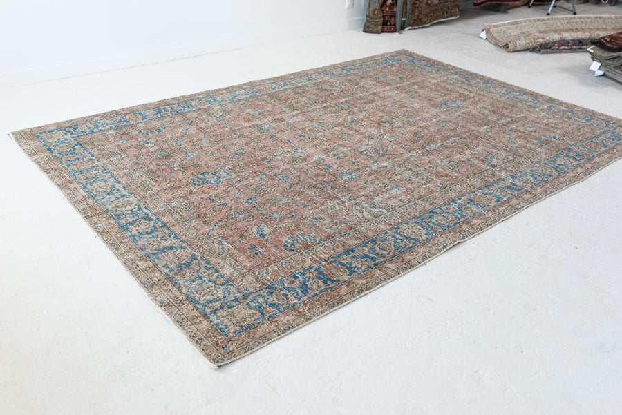 No. V-1013 | 10'3 x 7'1