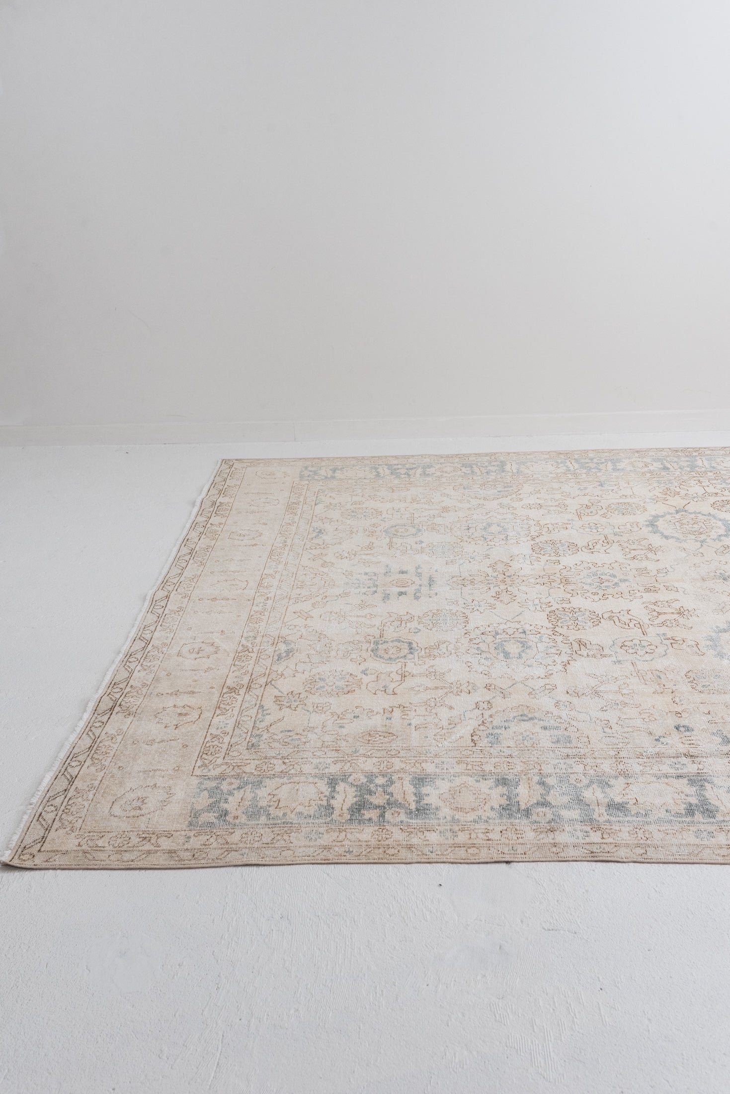 8&#39;5 x 11&#39;10 | Extra Large Antique Oushak | CE-L-2879