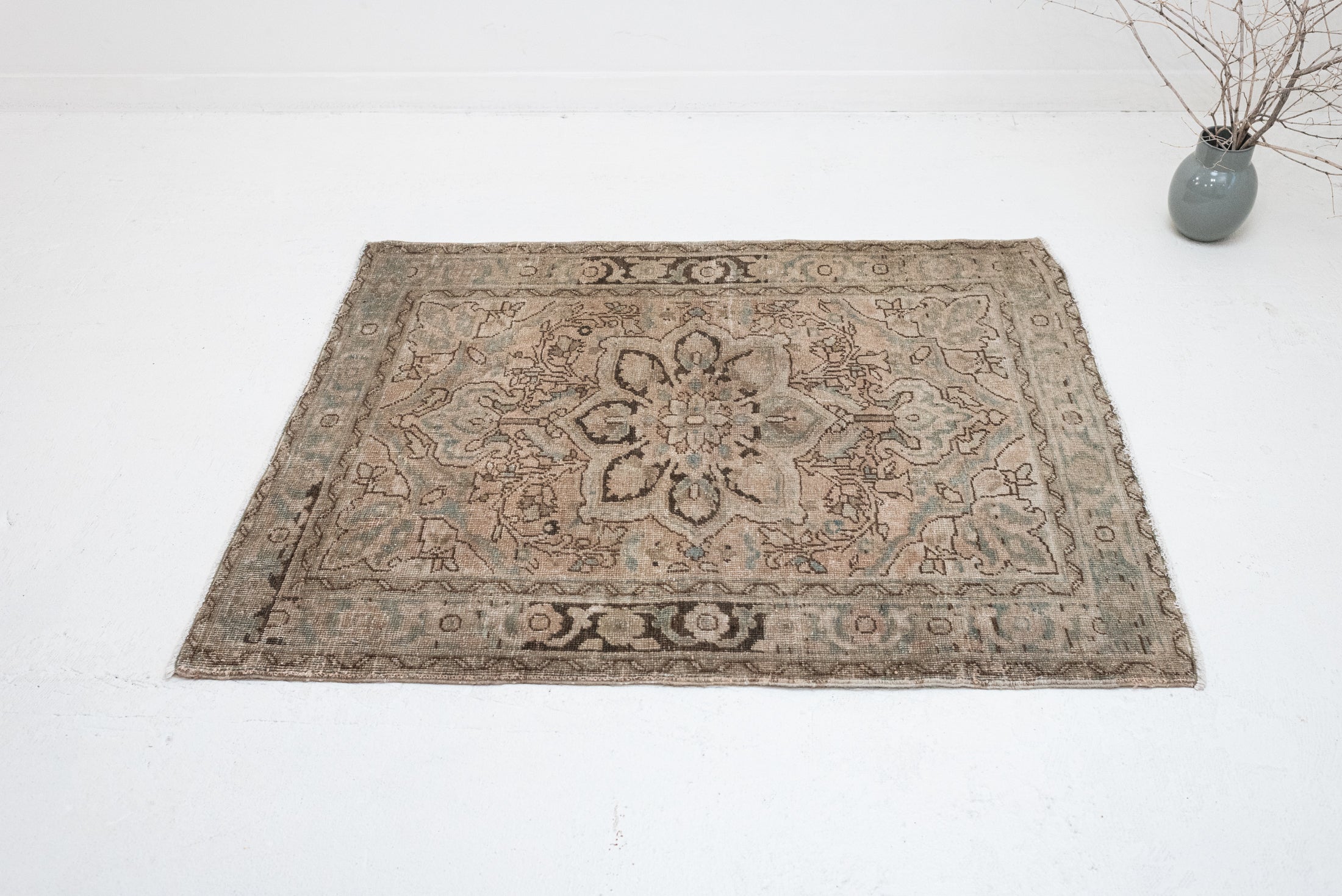 3&#39;8 x 4&#39;7 | CE-W-3463