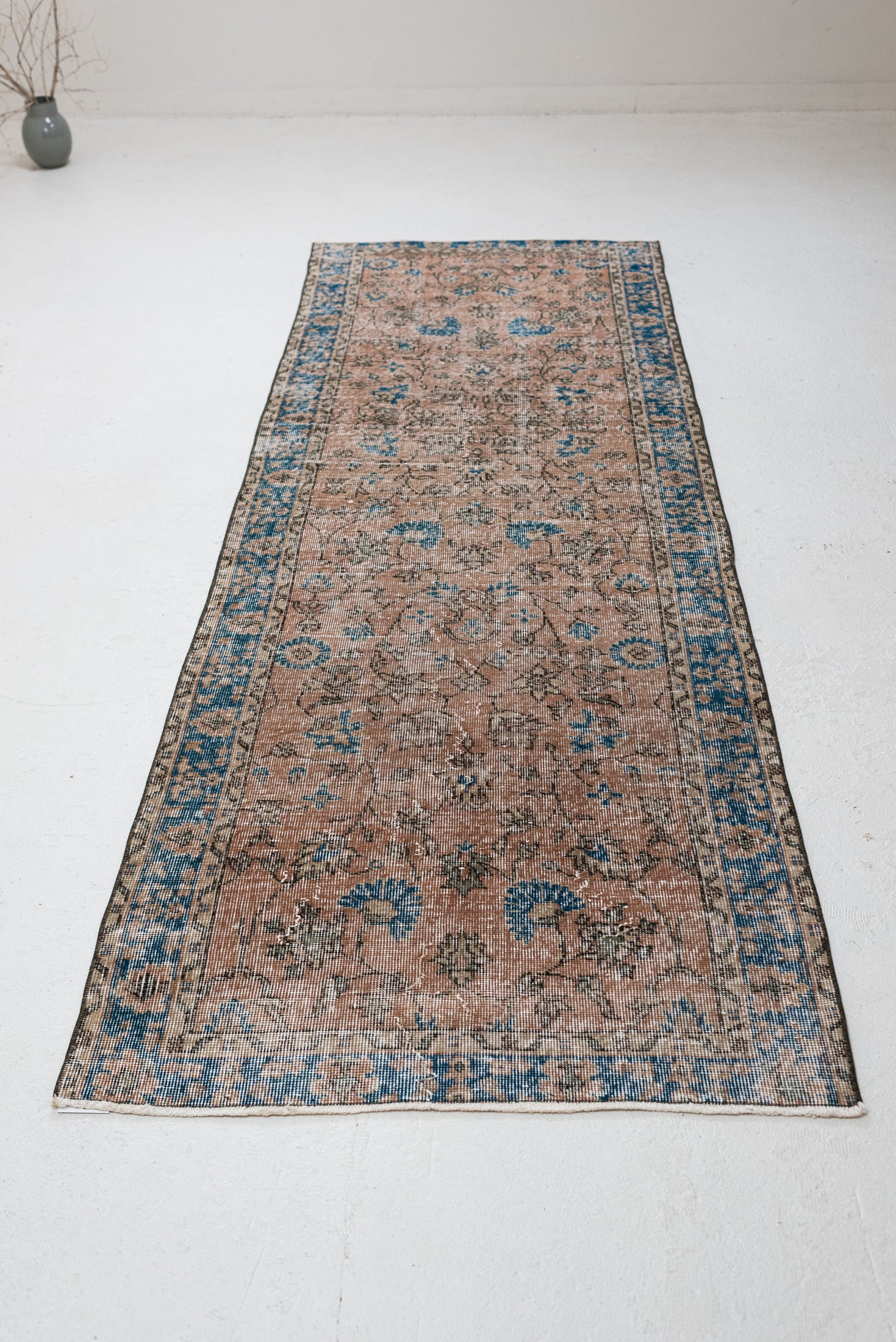 3'3 x 9'3 | R-4702