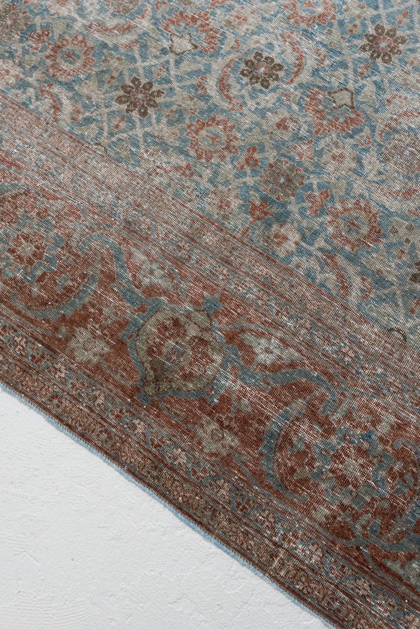 9&#39;6 x 12&#39;4 | Blue Antique Tabriz | Designers L-2929