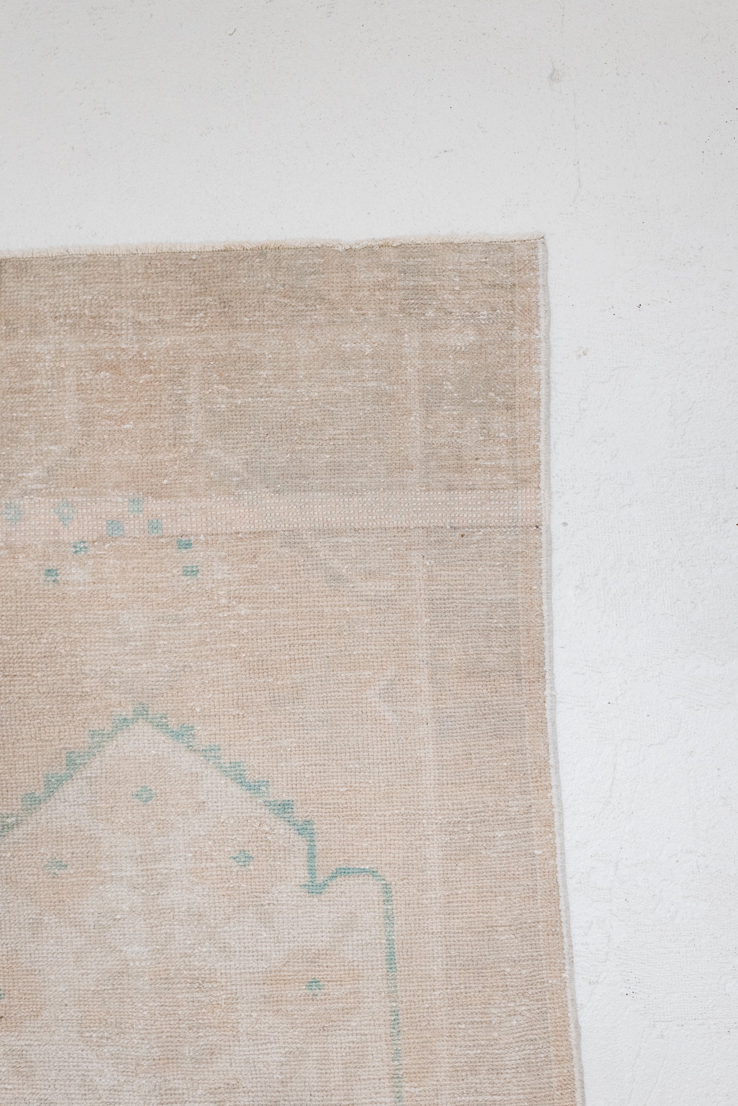 2&#39;8 x 5&#39;1 | CE-W-3455