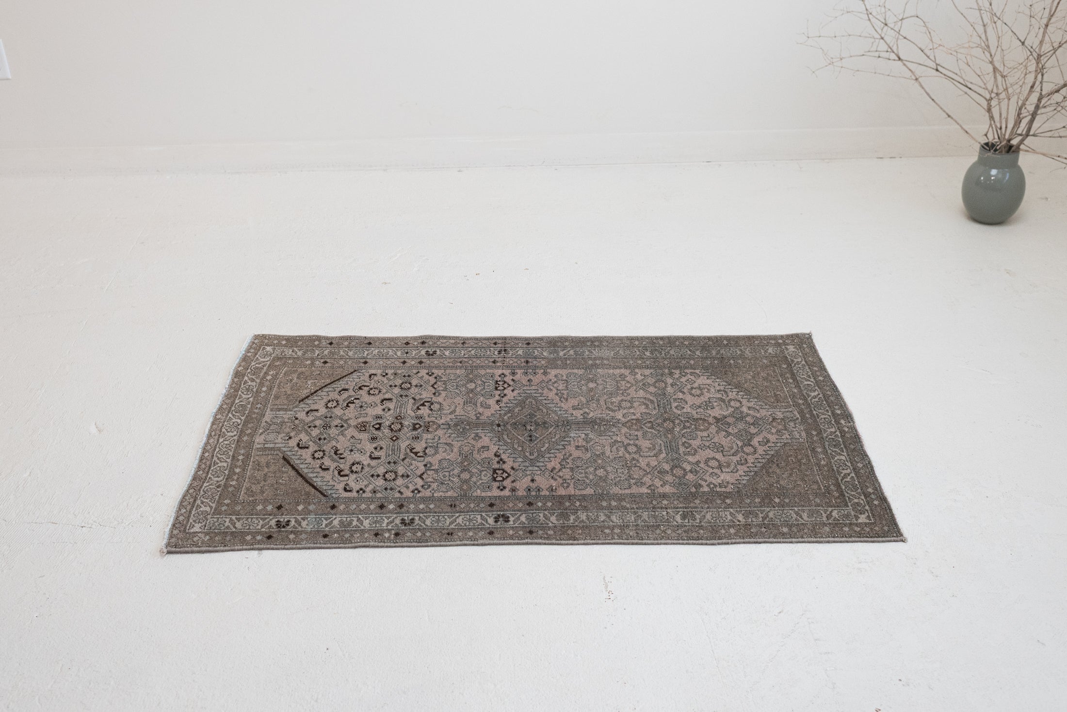 2&#39;6 x 4&#39;4 | CE-W-3486